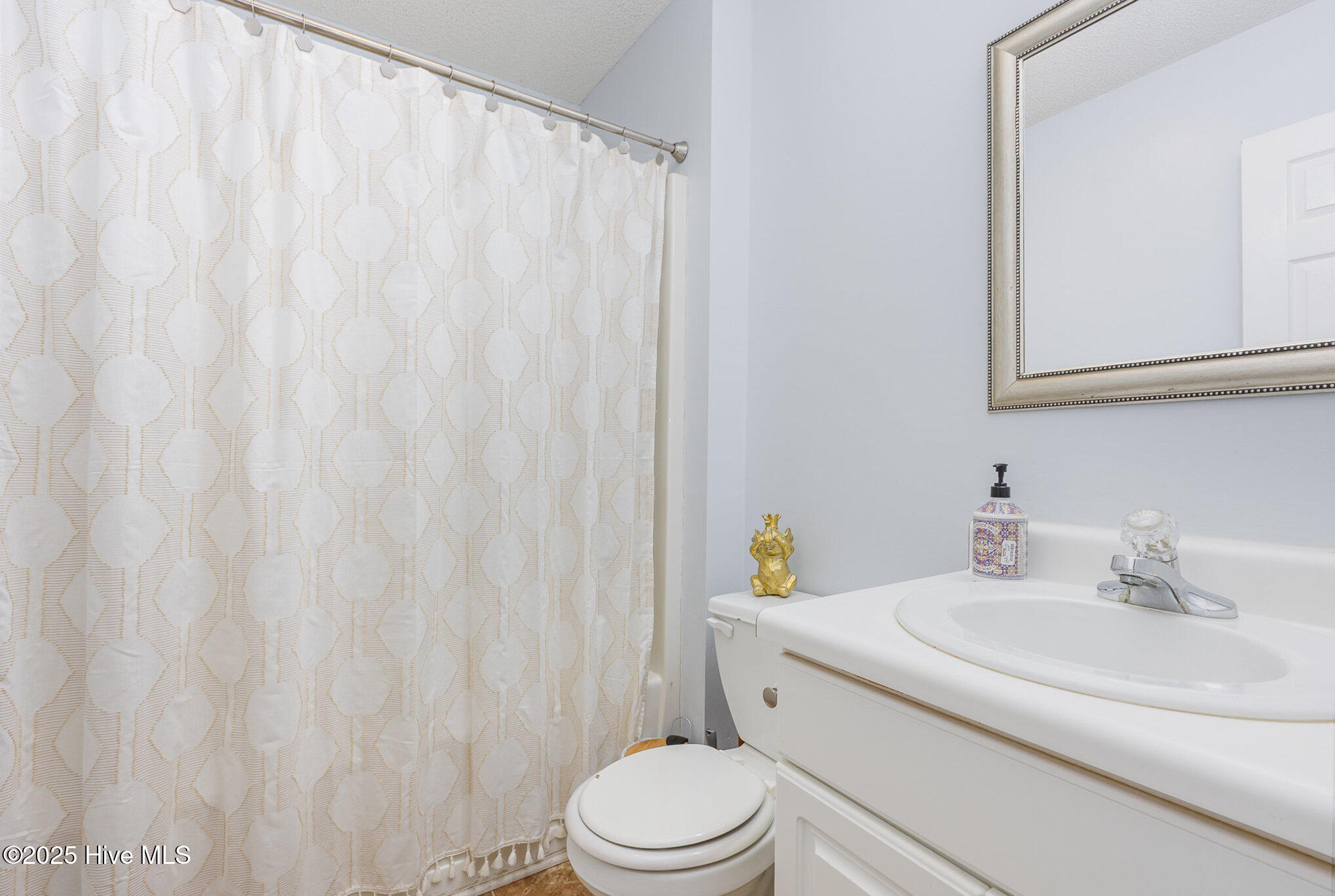 110 Oak Park Drive Property Photo 12