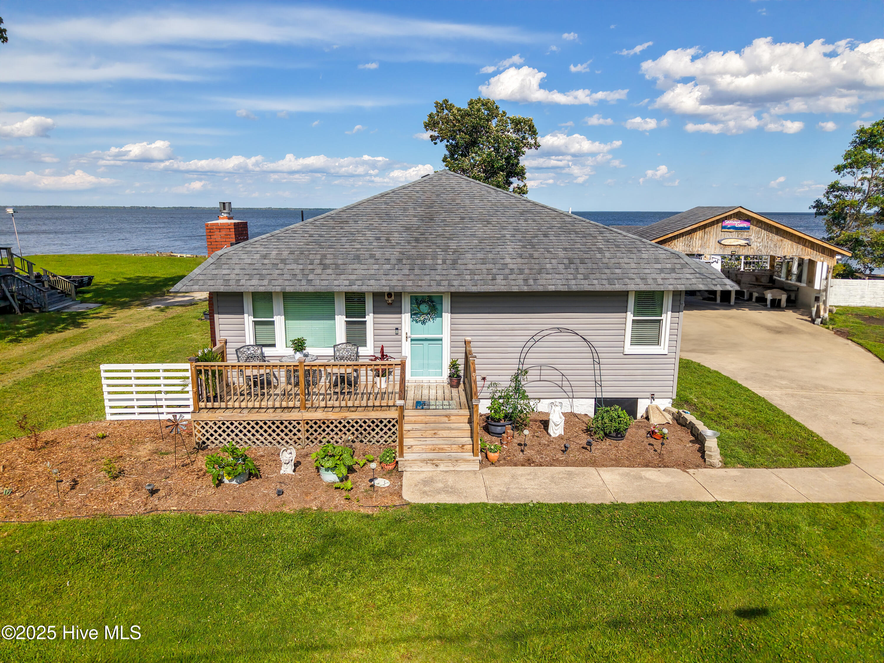 400 Driftwood Drive