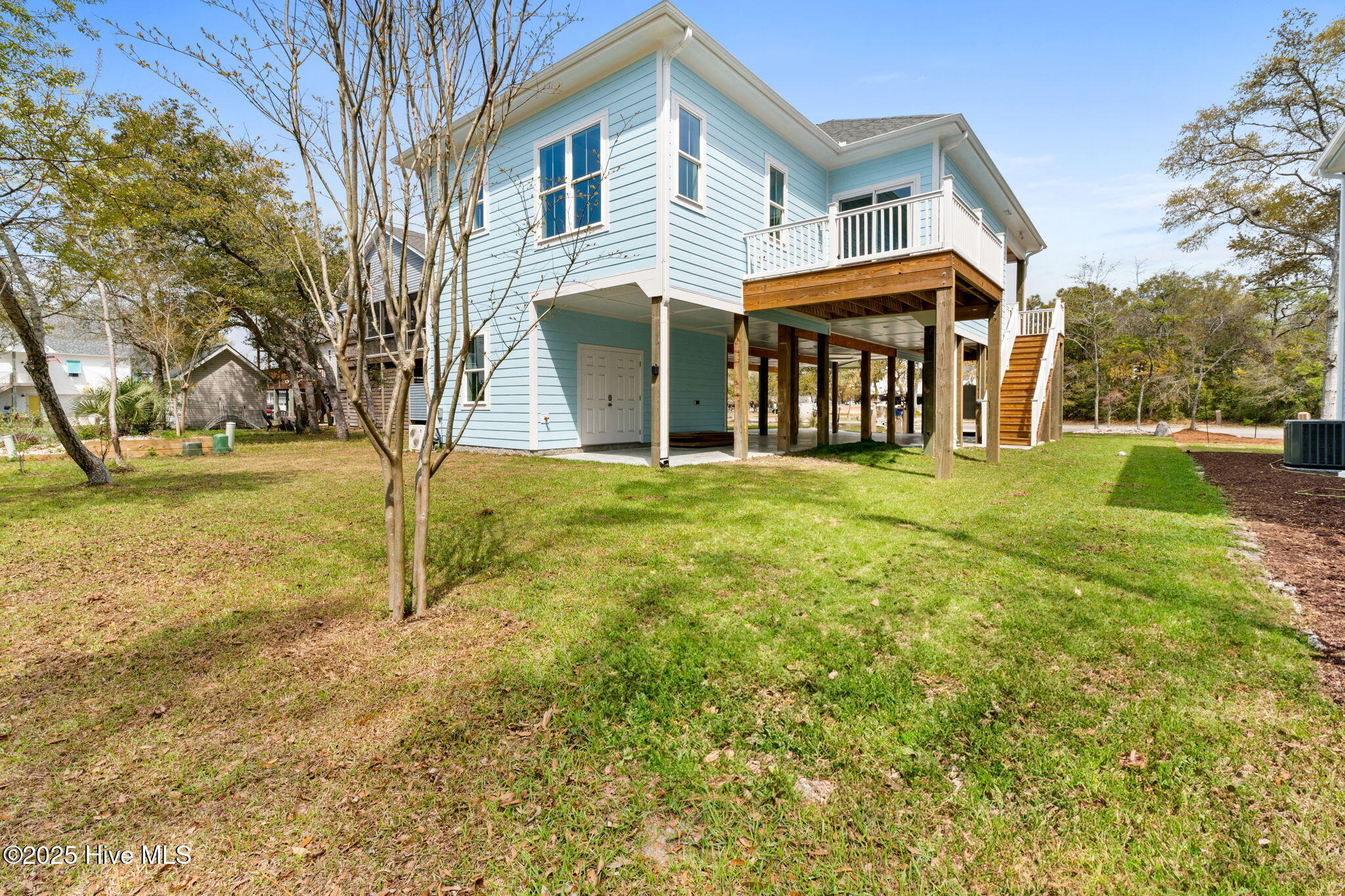 2705 E Oak Island Drive Property Photo 75