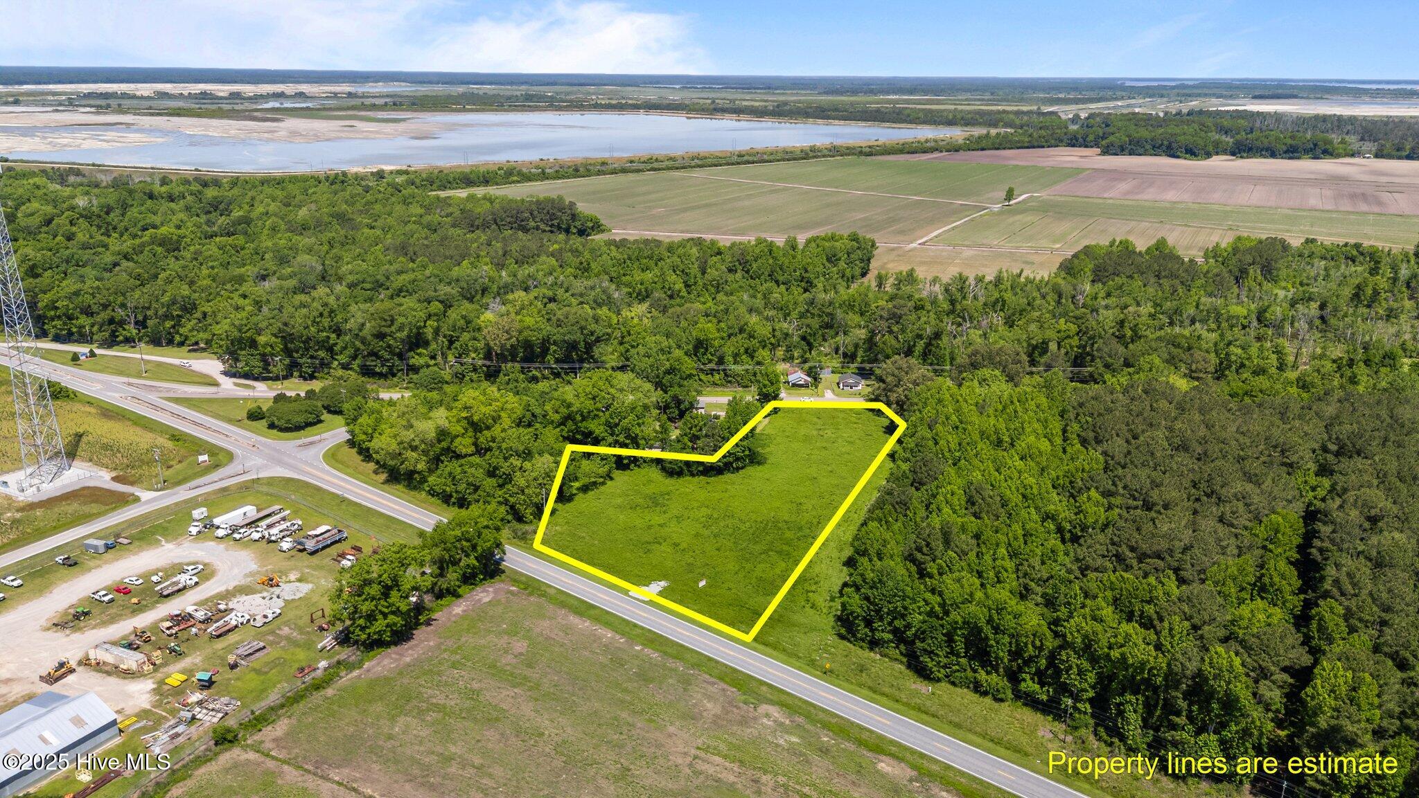 24573 Nc 33 & Sr 1965 Property Photo 1