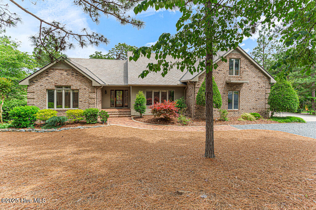 20 Shenecossett Lane Property Photo 2
