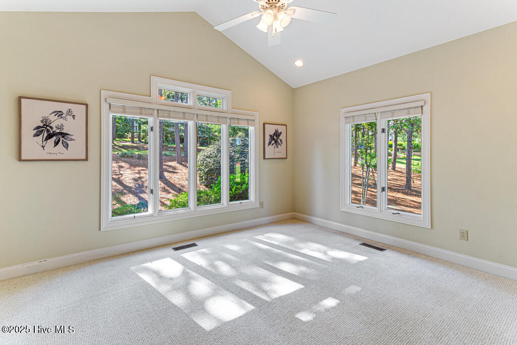 20 Shenecossett Lane Property Photo 24
