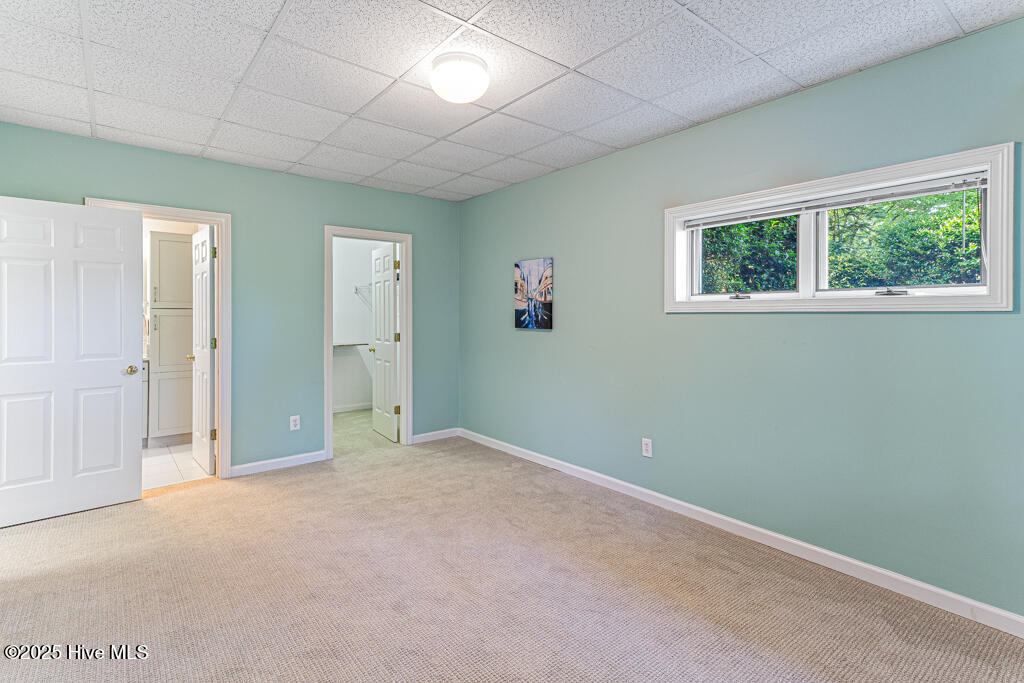 20 Shenecossett Lane Property Photo 29