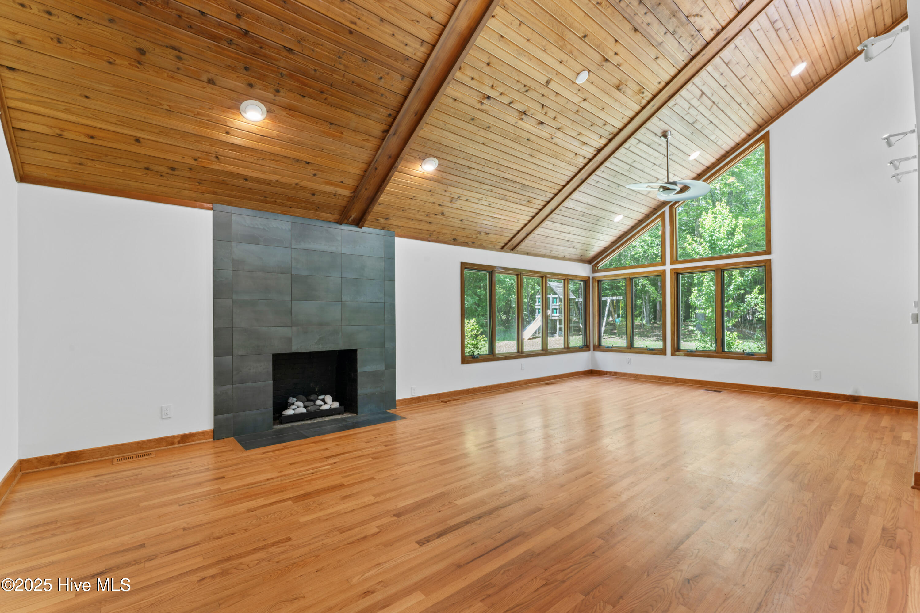 1000 Phils Creek Road Property Photo 10