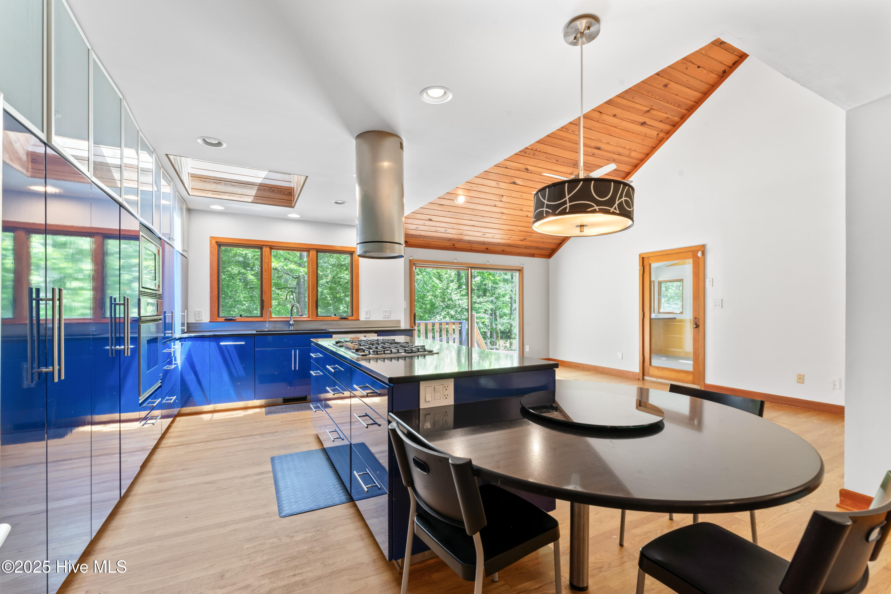 1000 Phils Creek Road Property Photo 17
