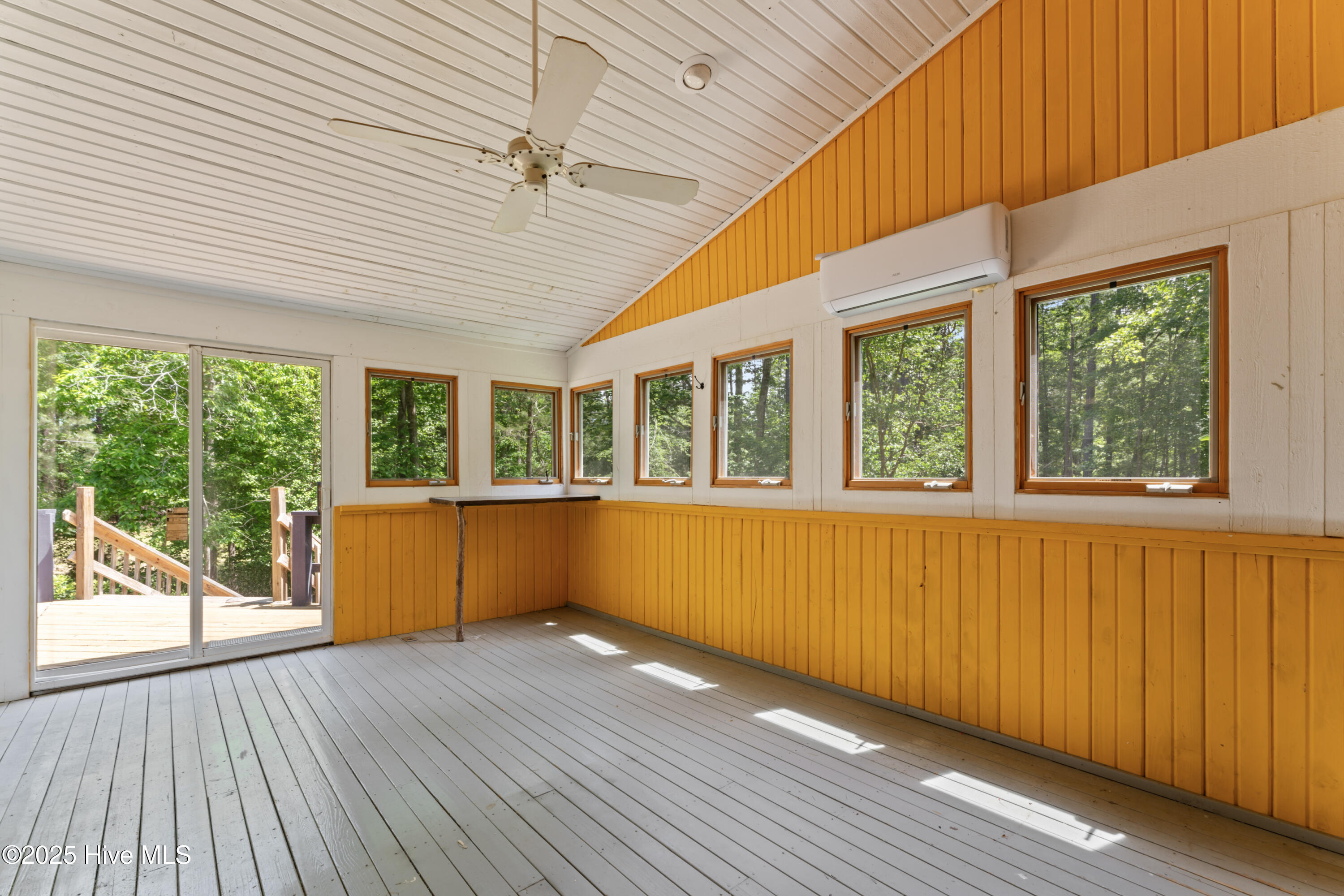 1000 Phils Creek Road Property Photo 24