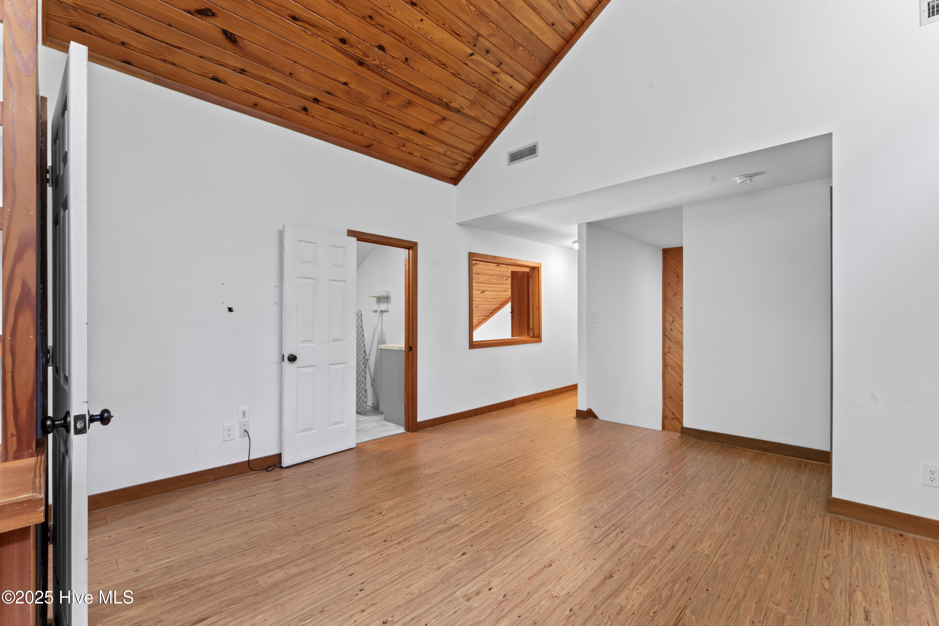 1000 Phils Creek Road Property Photo 35