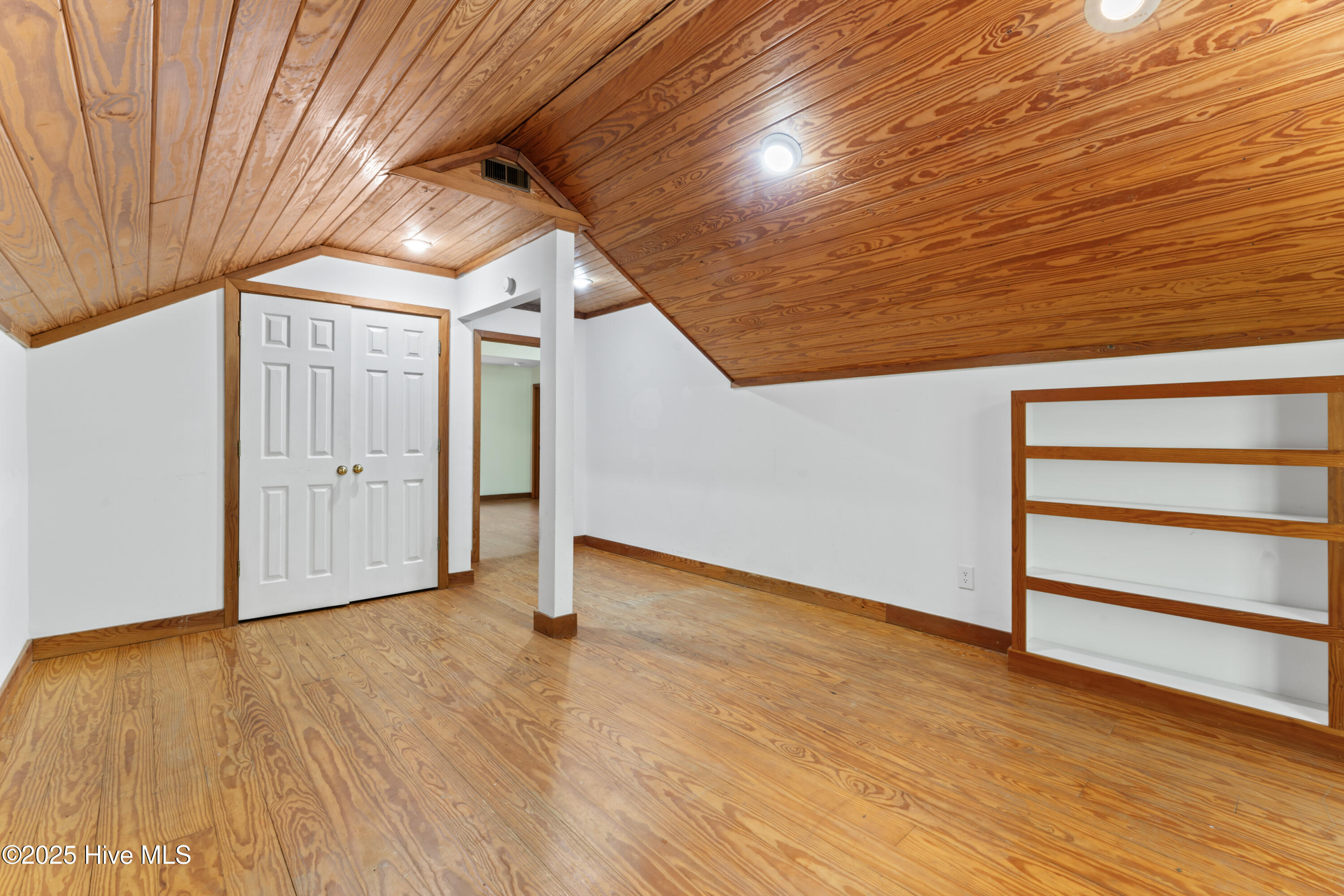 1000 Phils Creek Road Property Photo 40