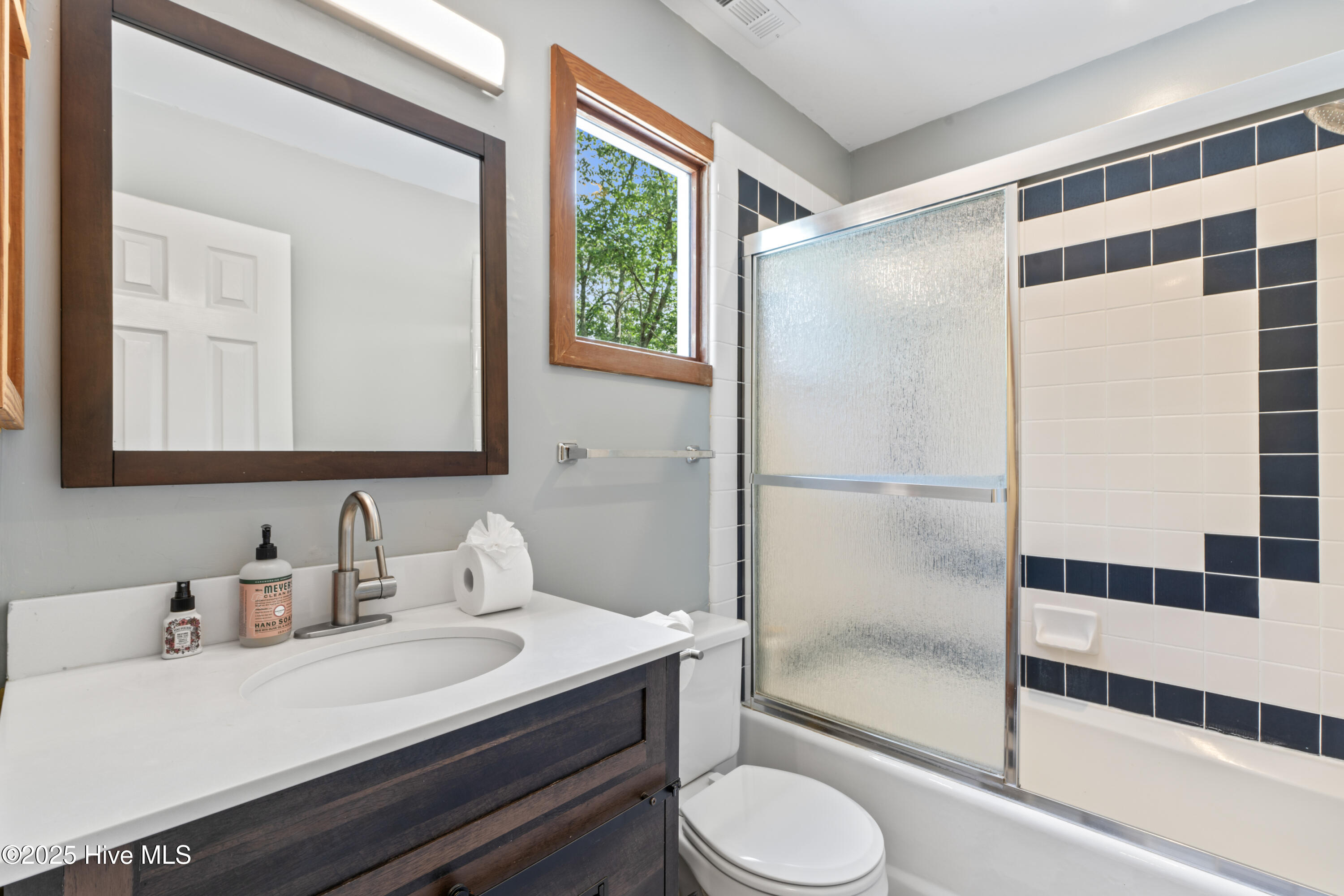 1000 Phils Creek Road Property Photo 42