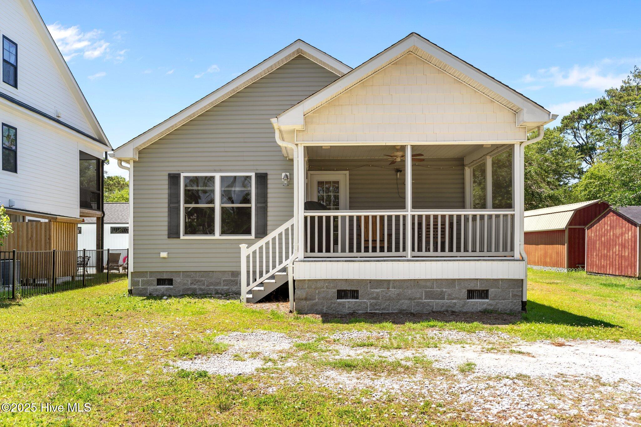 233 NE 70th Street Property Photo 1