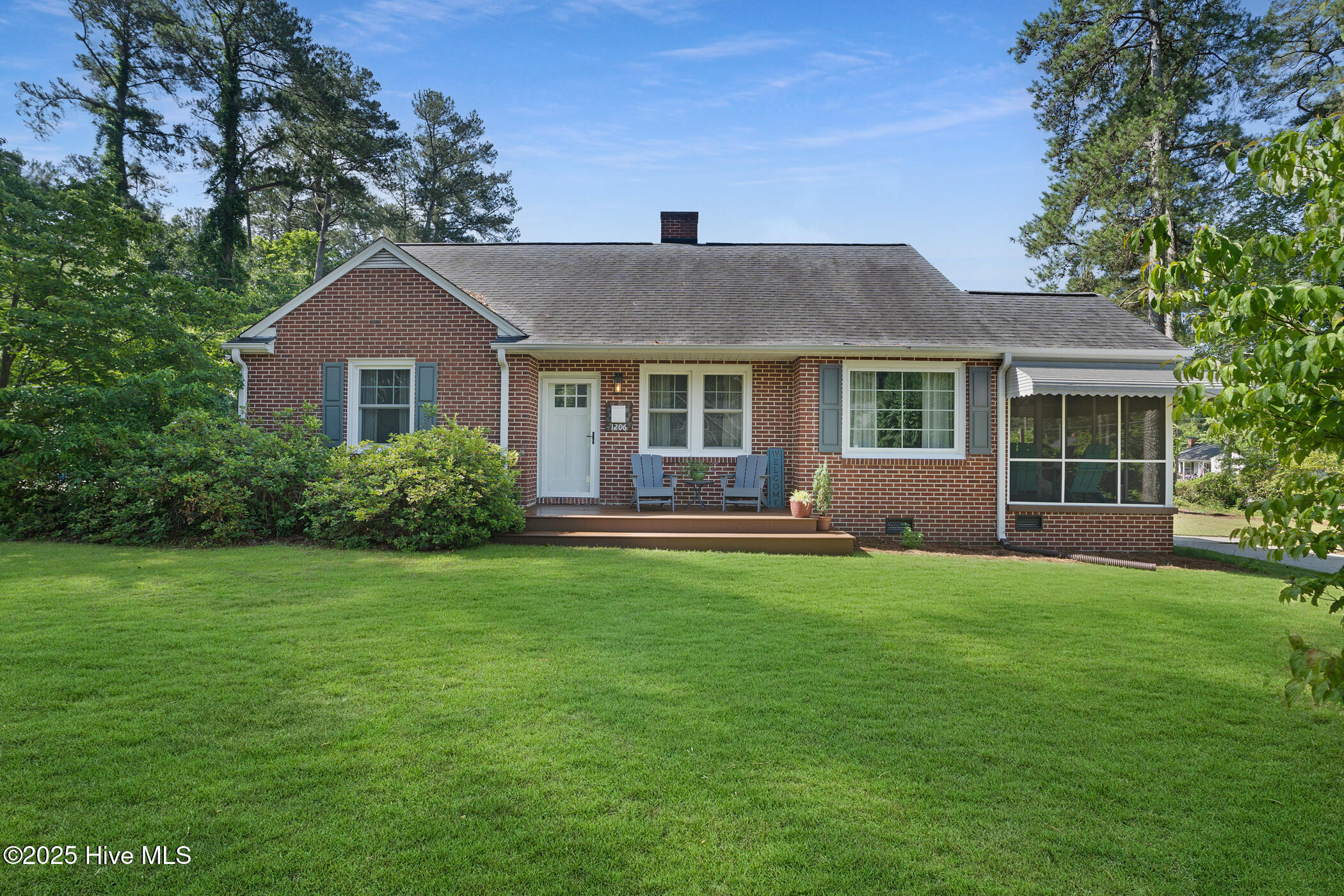 1206 Lancaster Lane Property Photo 1