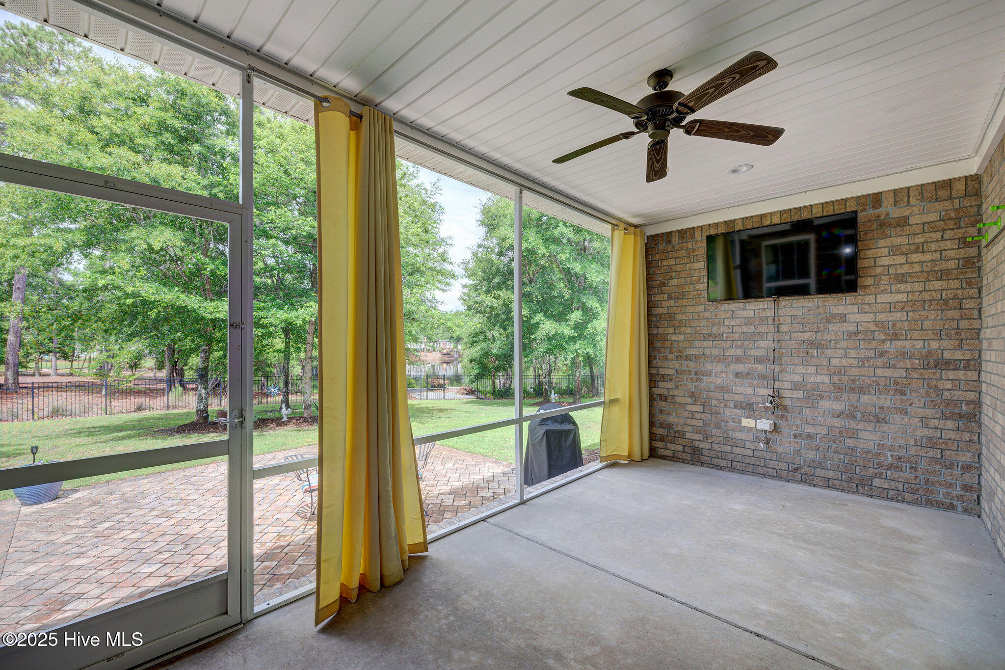 67 Westminster Way Property Photo 32