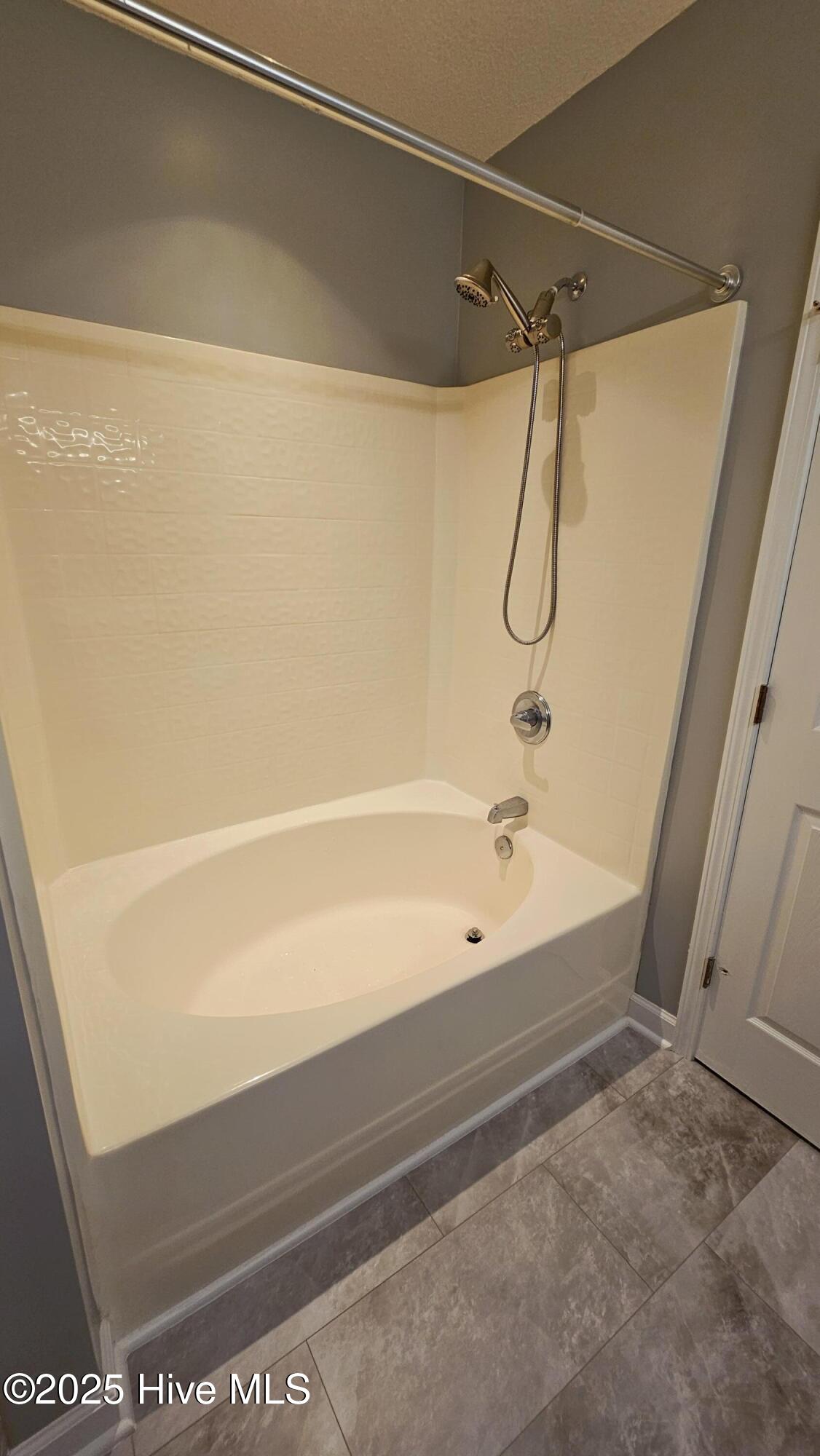 127 Whiteleaf Drive Property Photo 25