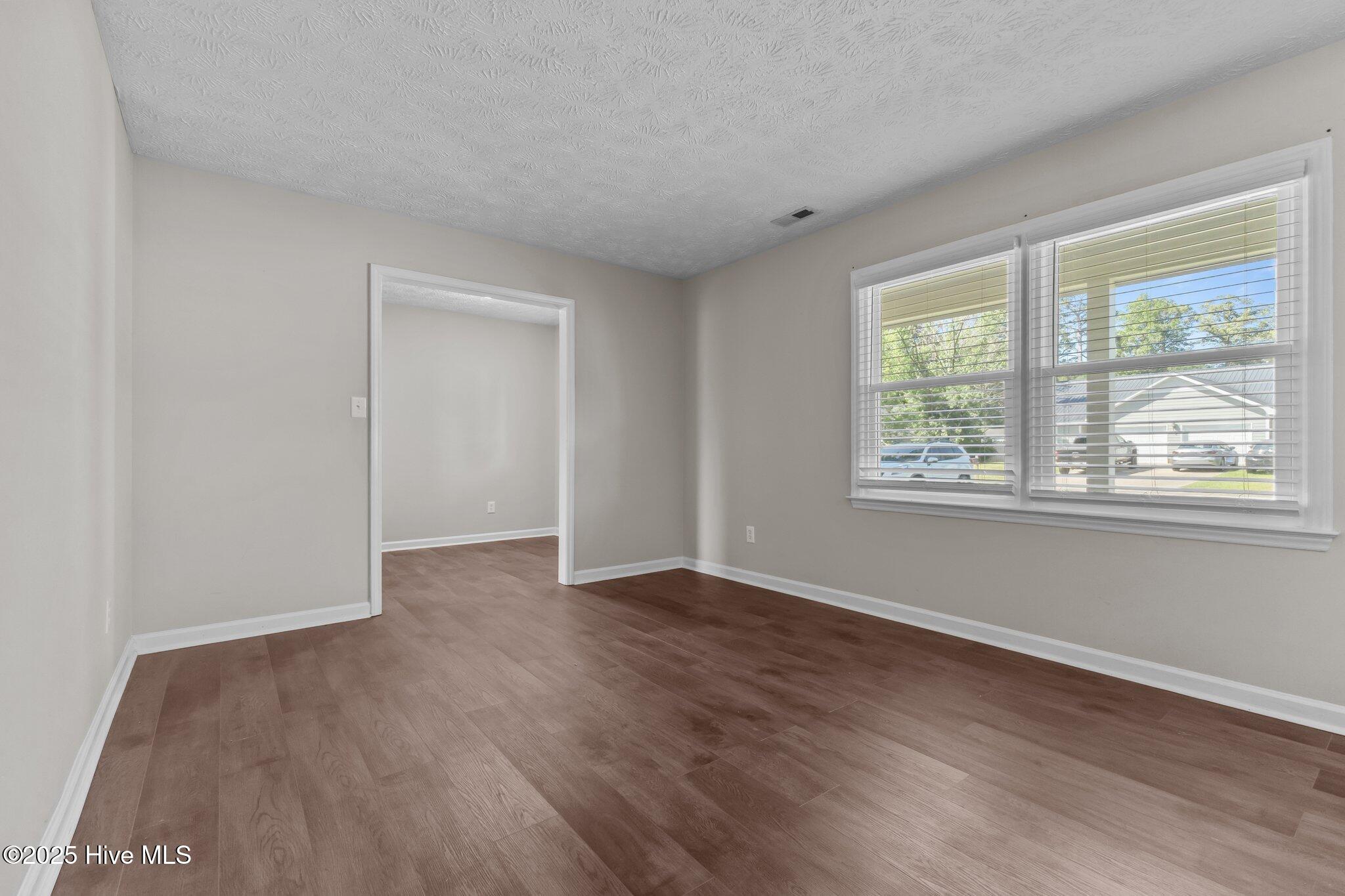 846 Santiato Drive Property Photo 7