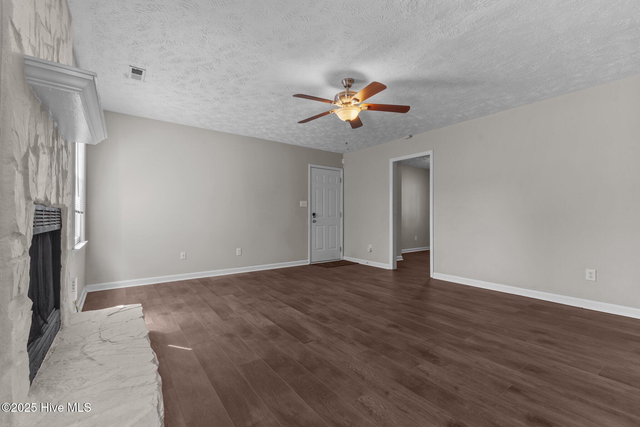 846 Santiato Drive Property Photo 10