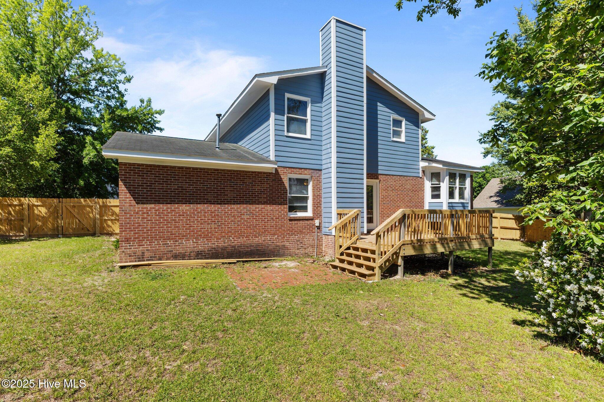 846 Santiato Drive Property Photo 32