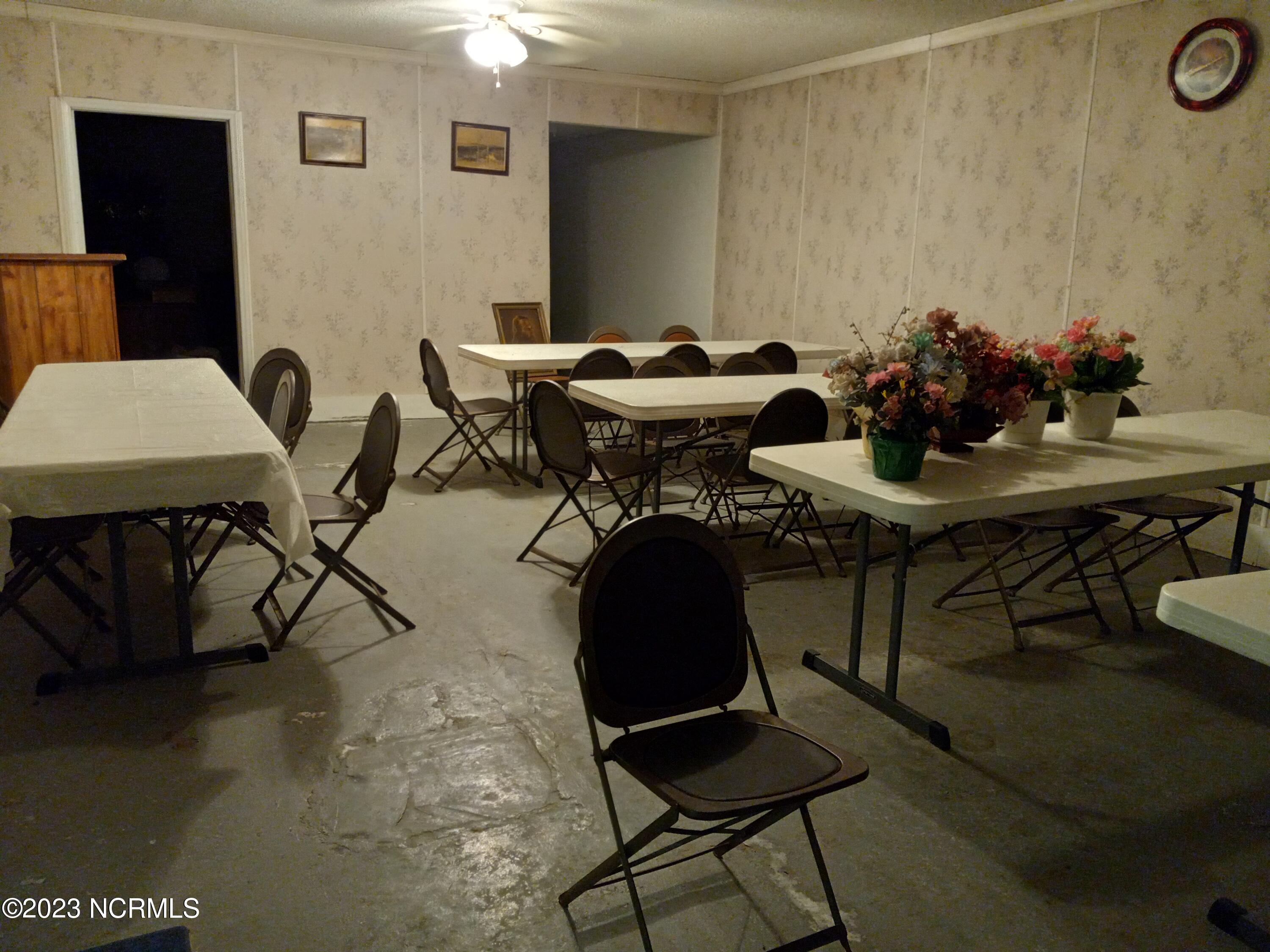 915 Tower Hill Road Property Photo 6