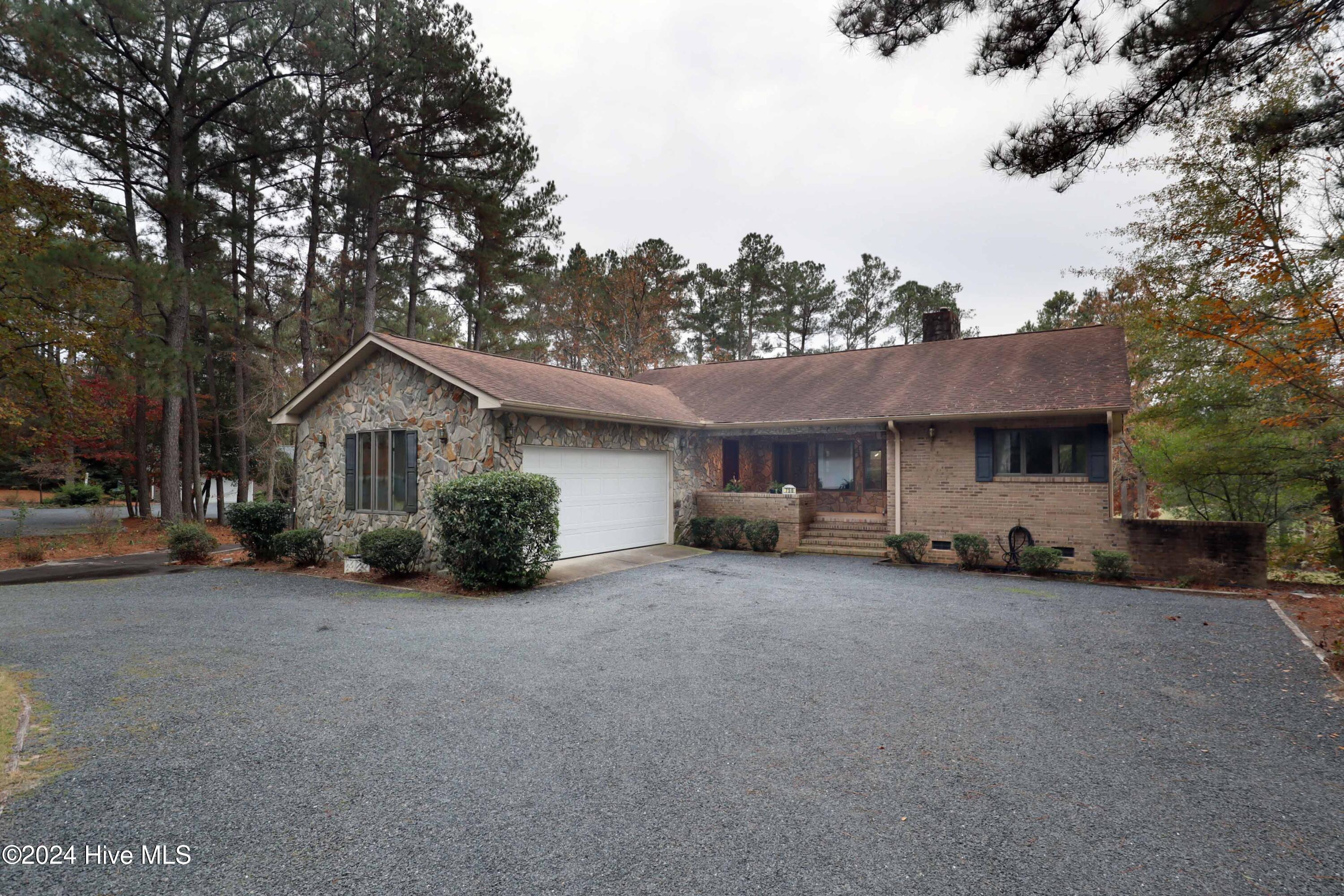 750 Mimosa Drive Property Photo 1
