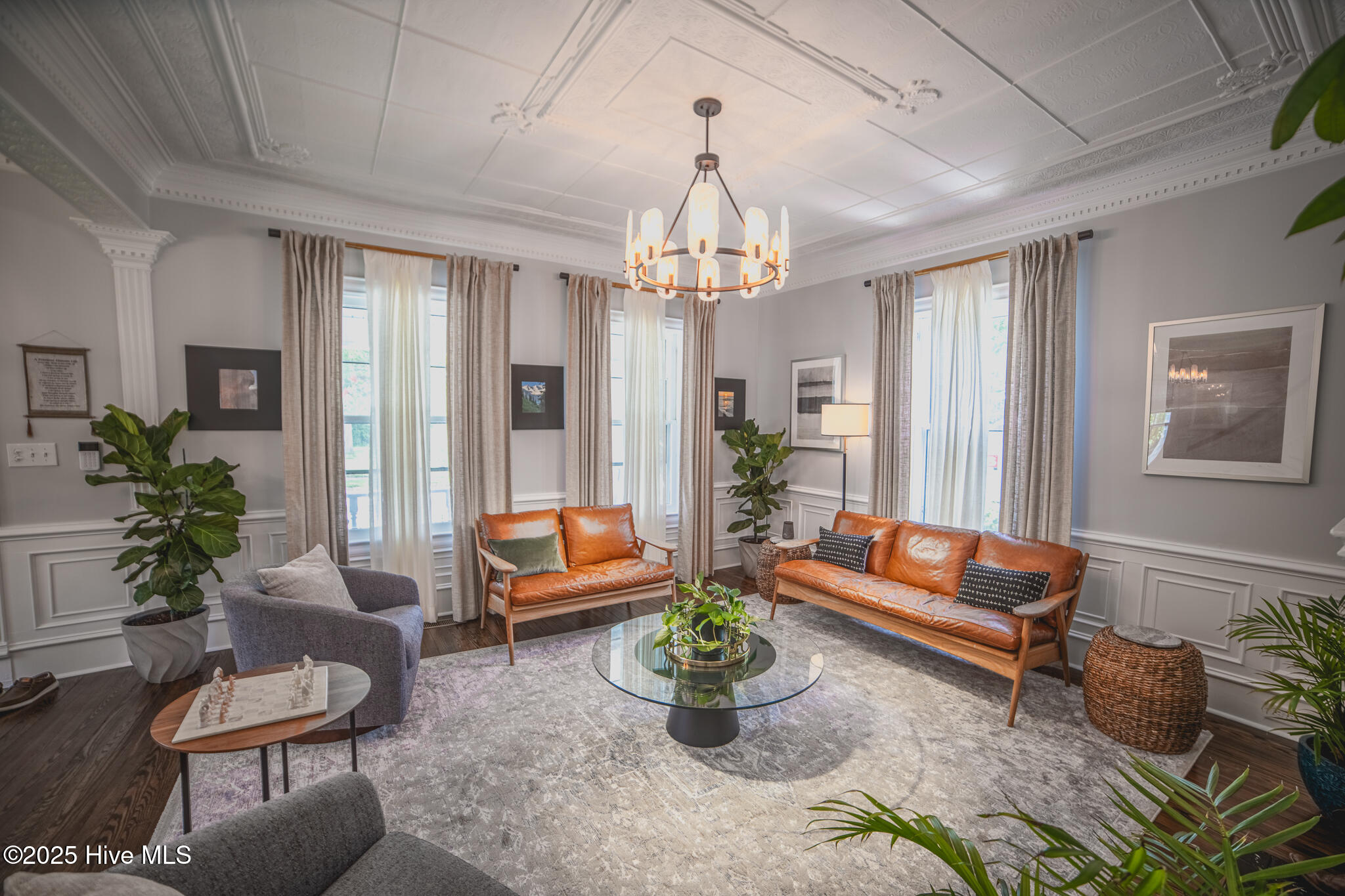 1309 N Pasteur Street Property Photo 4