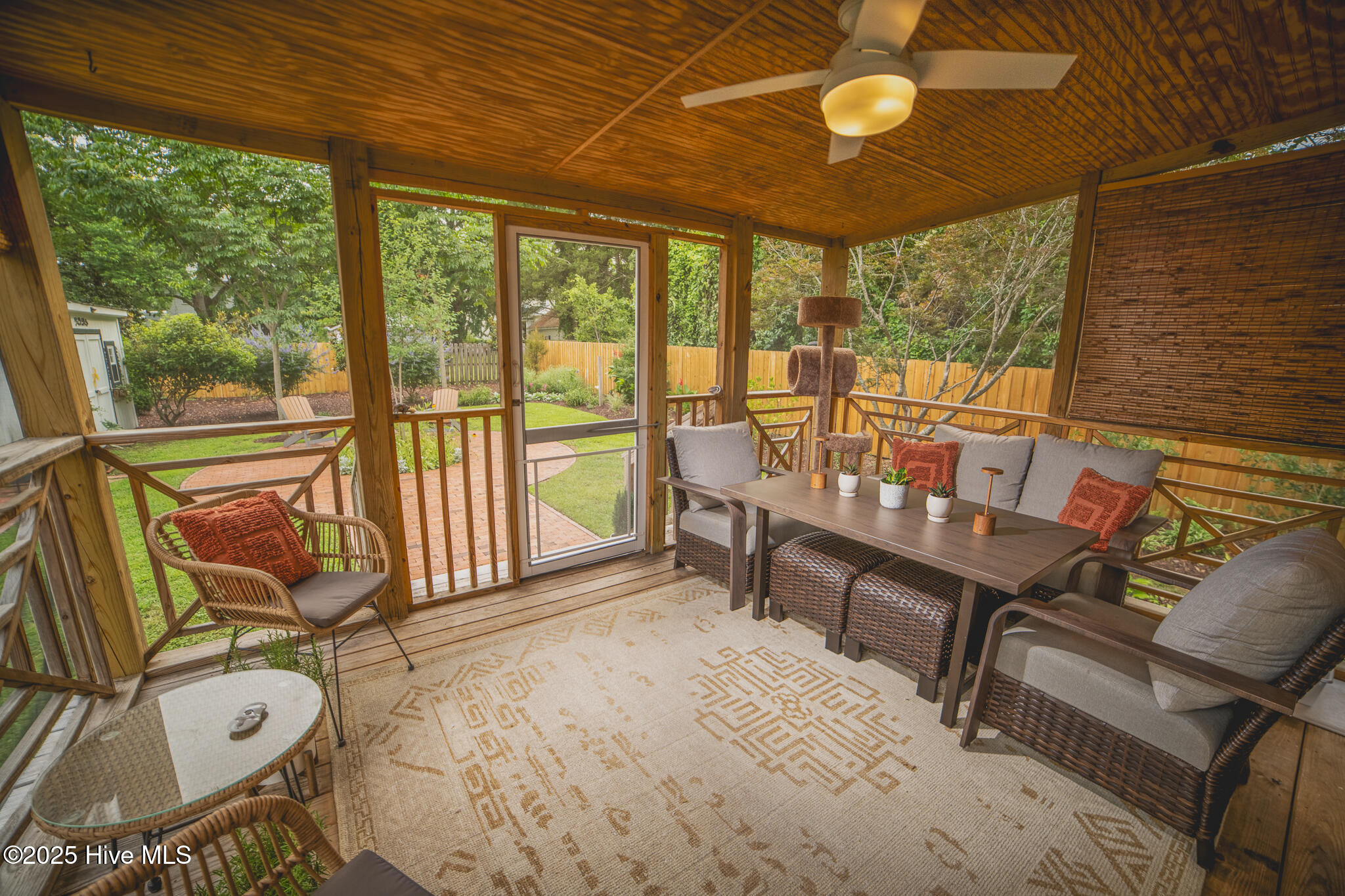 1309 N Pasteur Street Property Photo 23