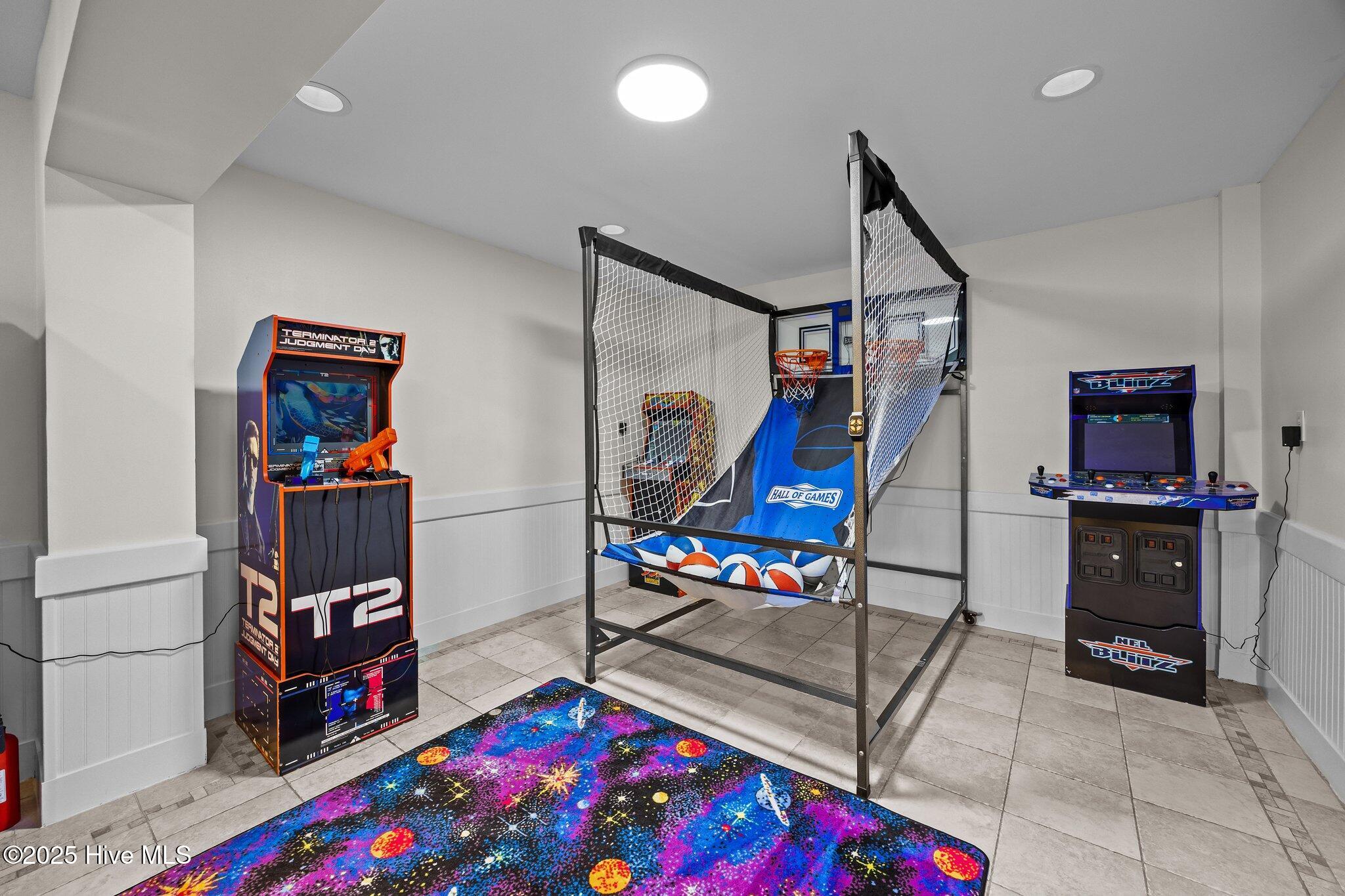 4248 Island Drive Property Photo 14