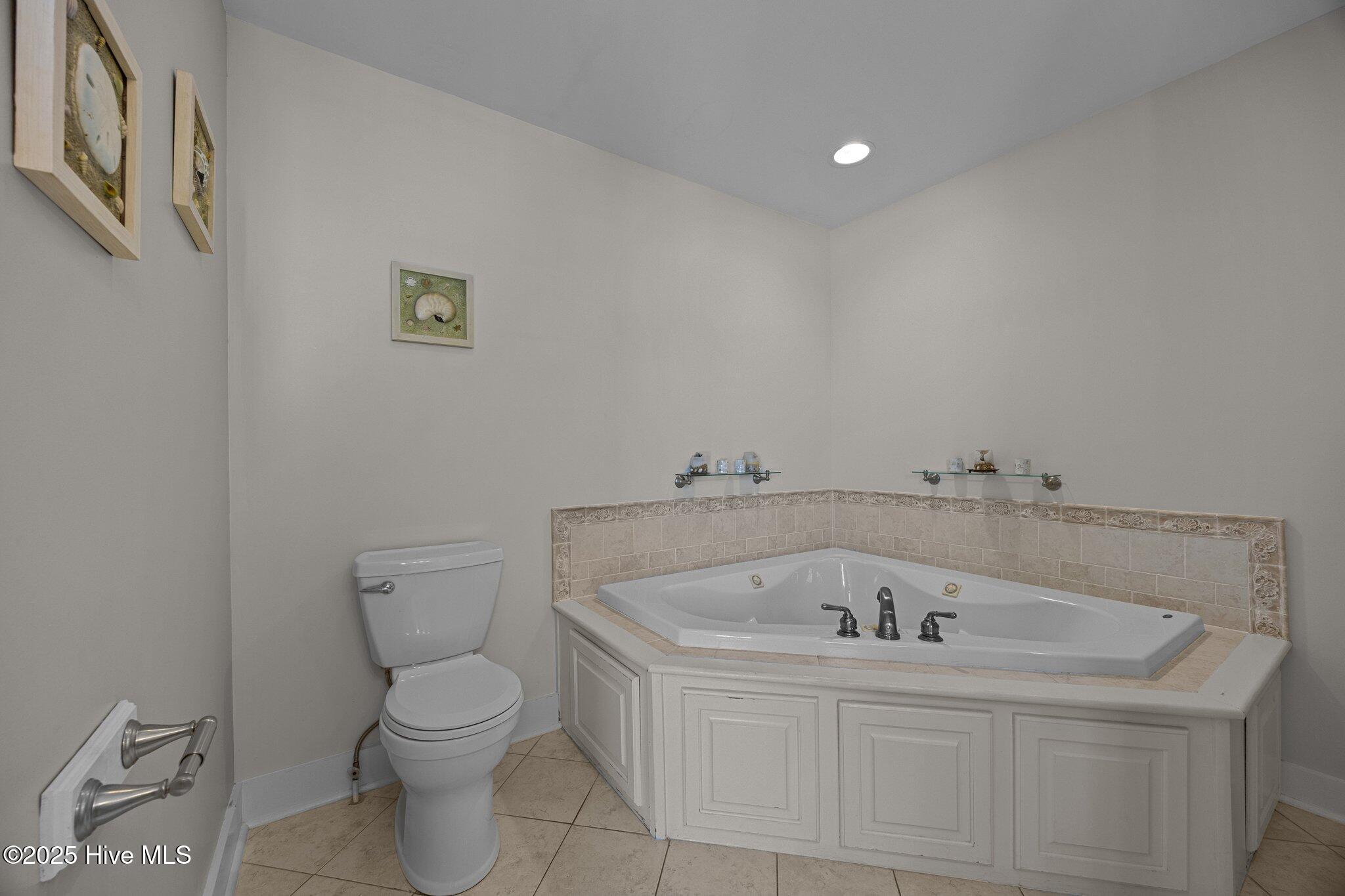 4248 Island Drive Property Photo 40