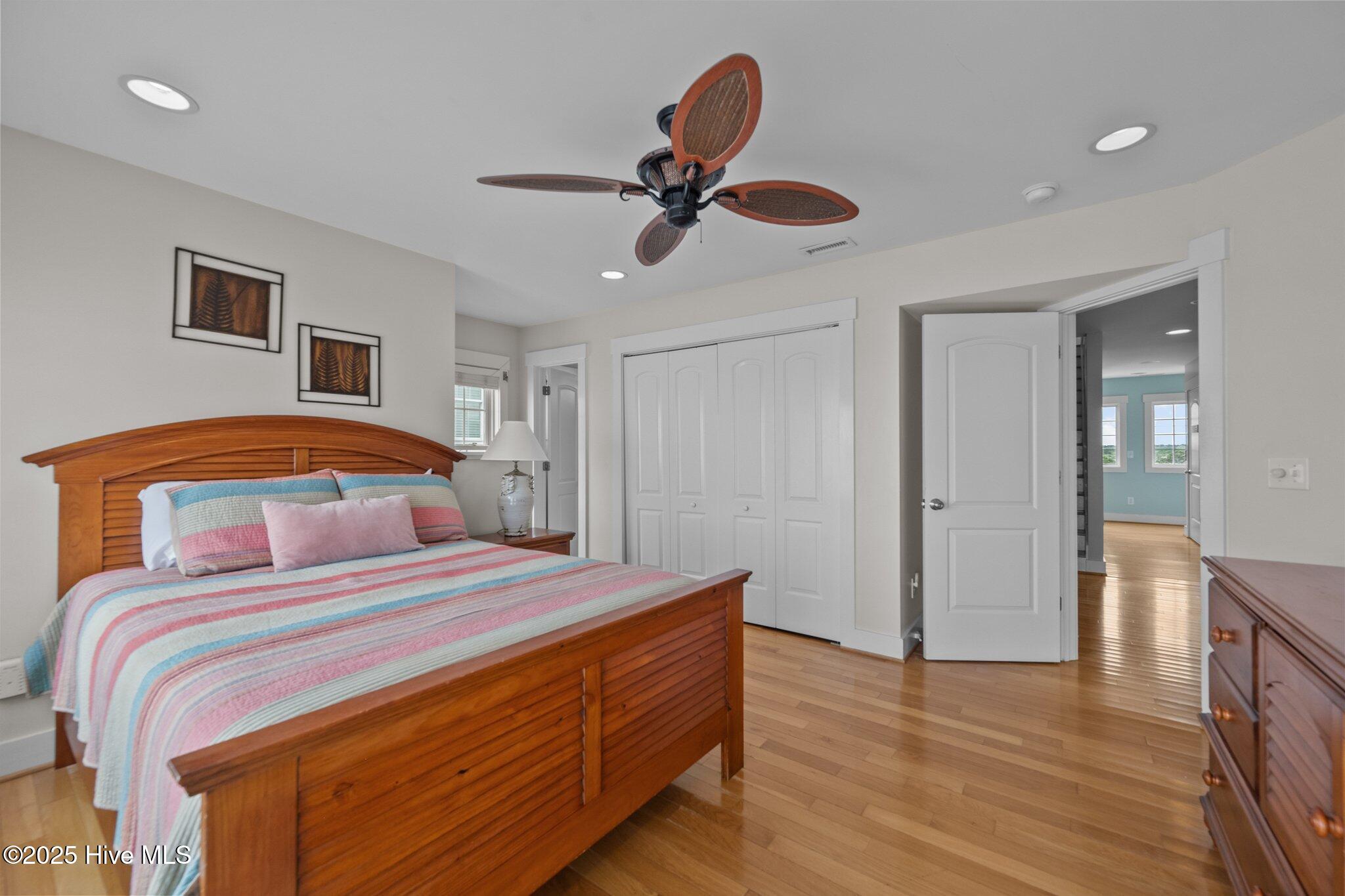 4248 Island Drive Property Photo 43