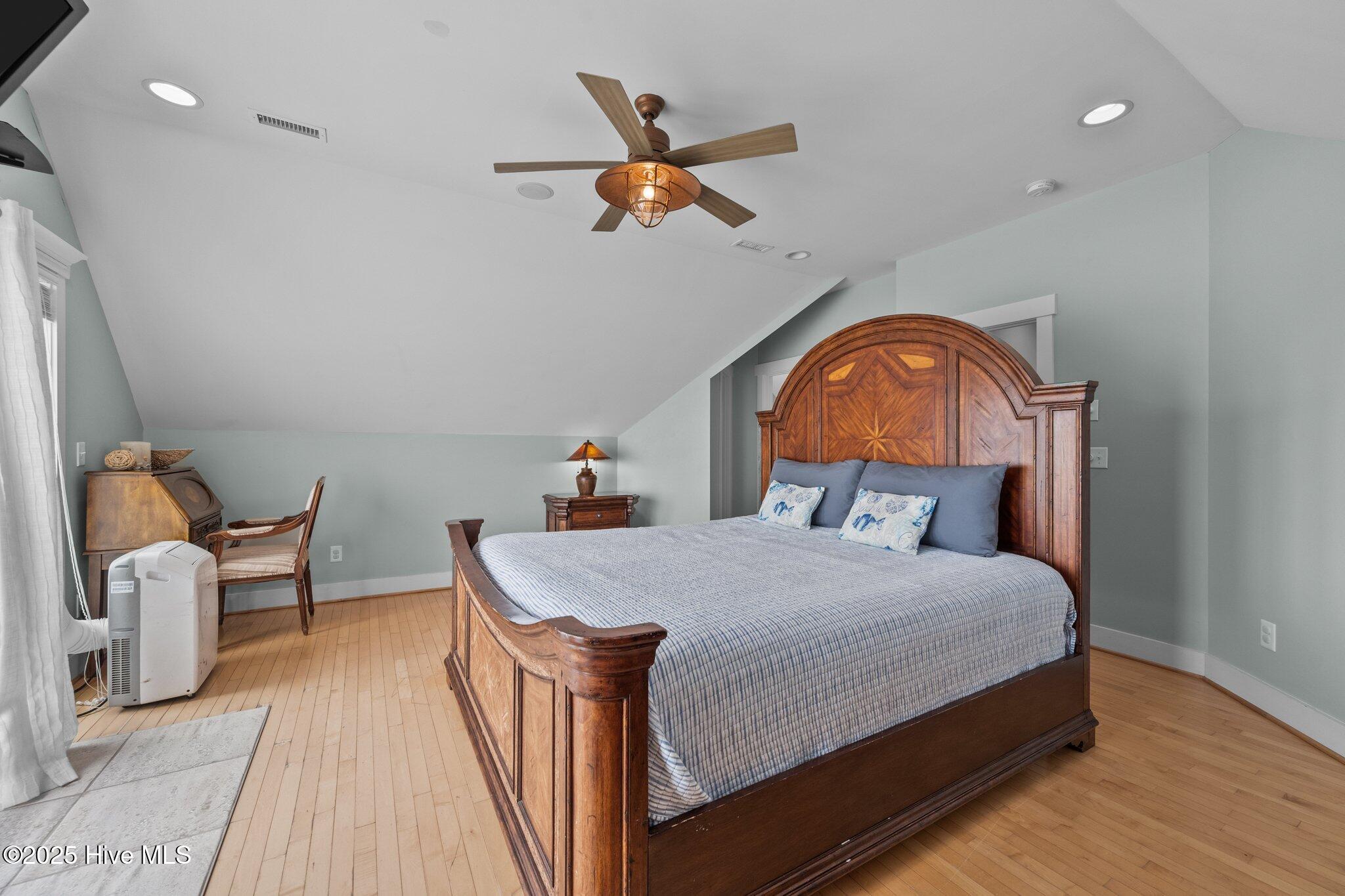 4248 Island Drive Property Photo 56