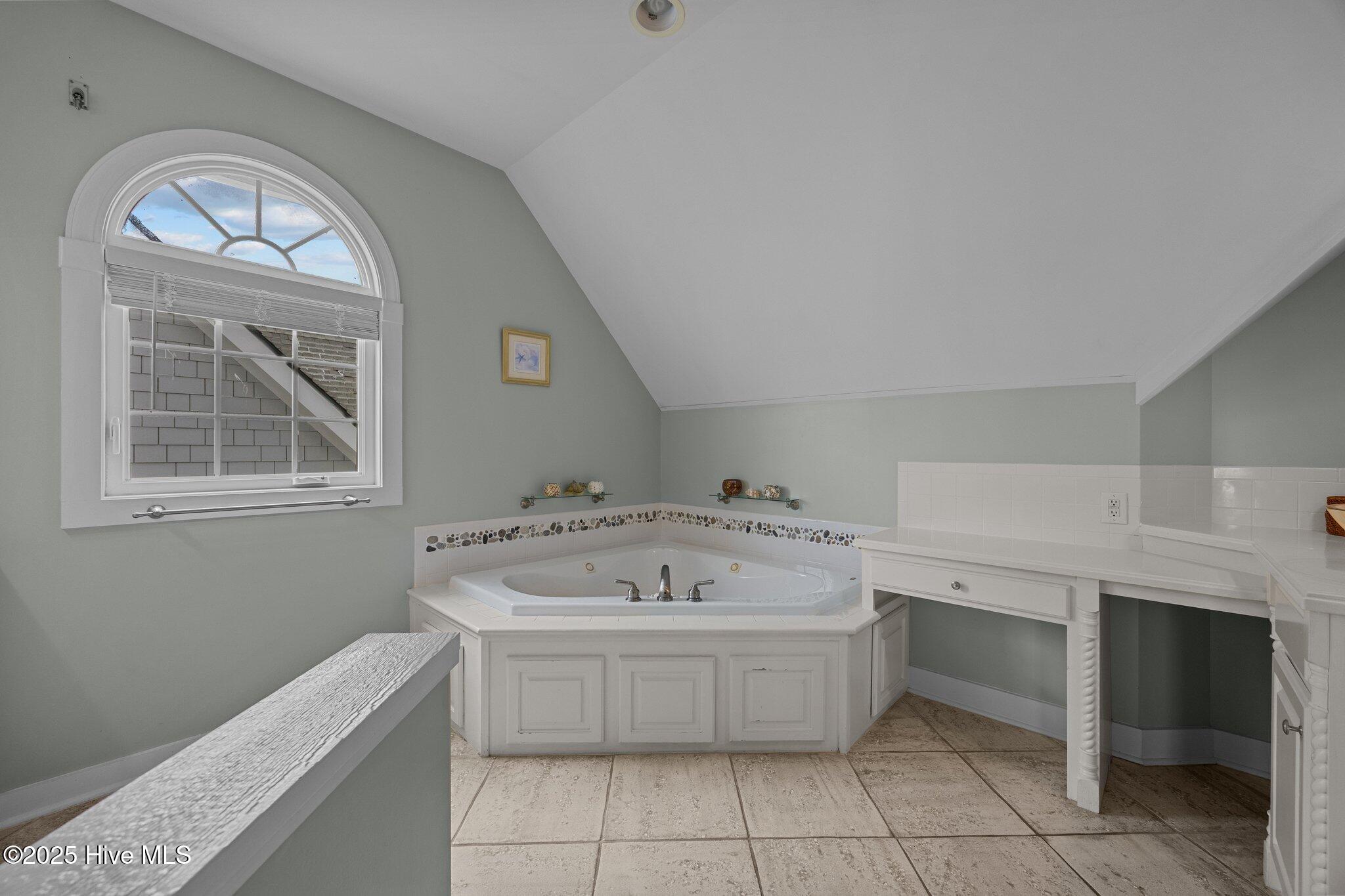 4248 Island Drive Property Photo 60