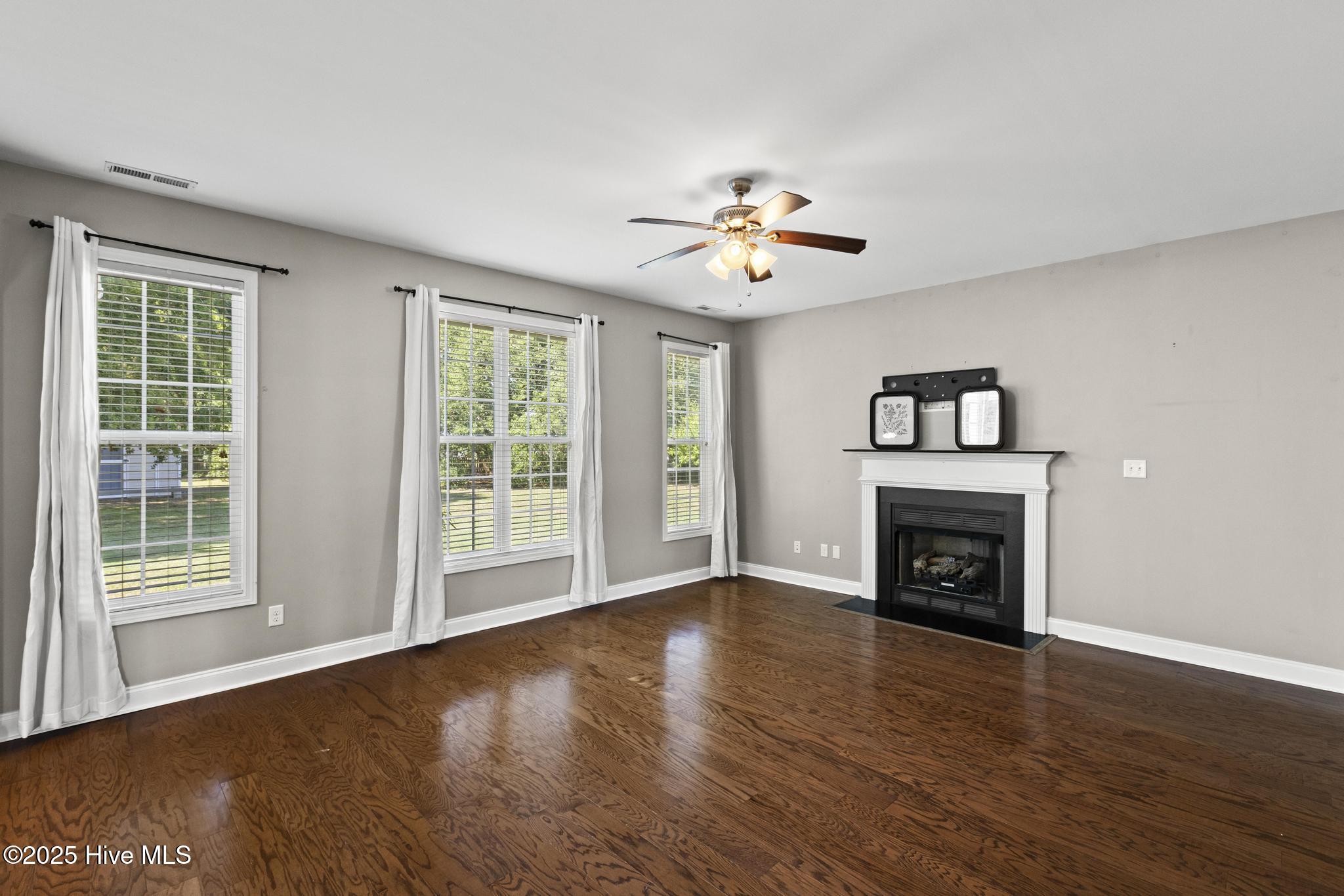 113 Percy Padgett Court Property Photo 17