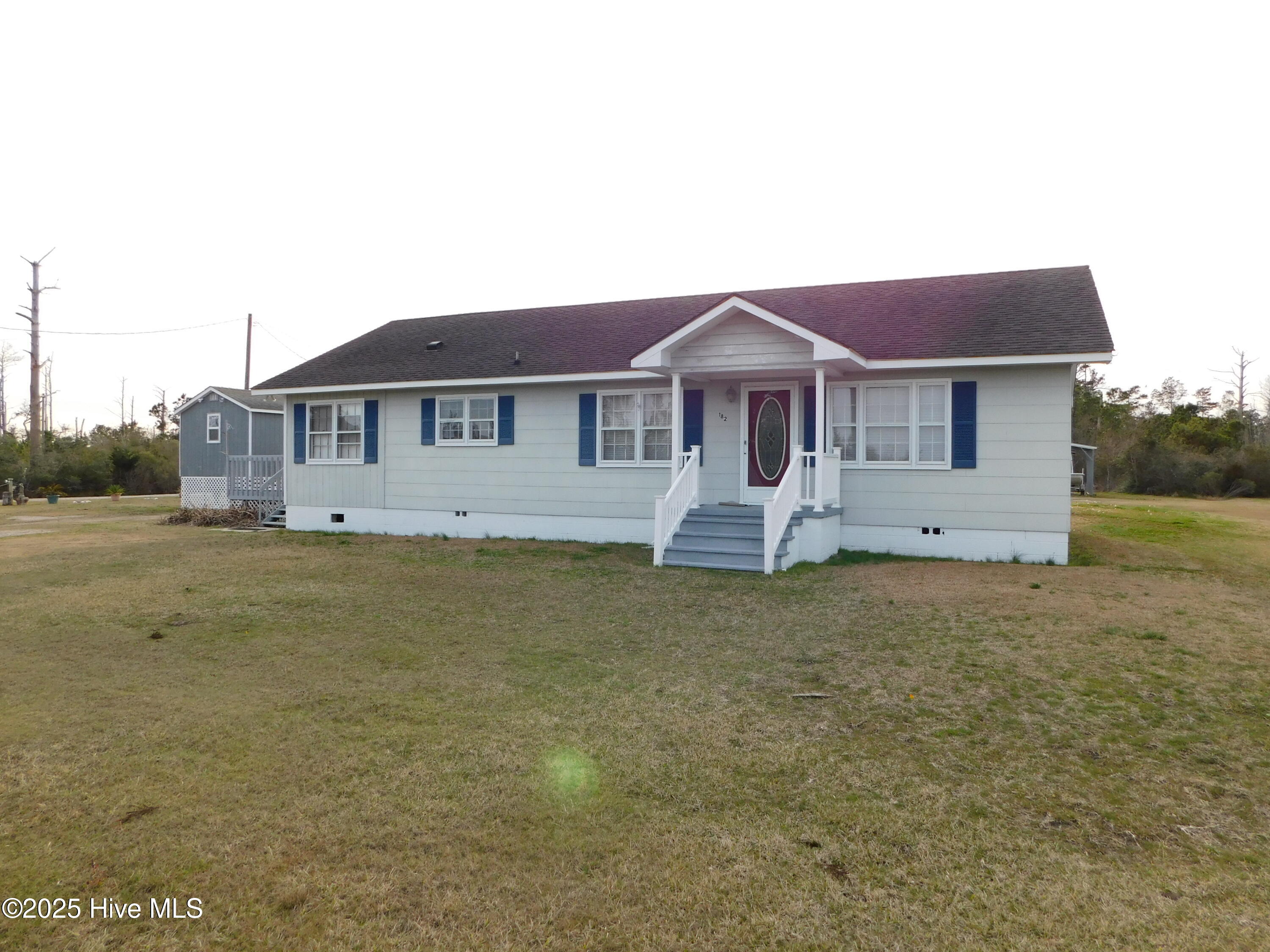 182 Murphy Road Property Photo 1