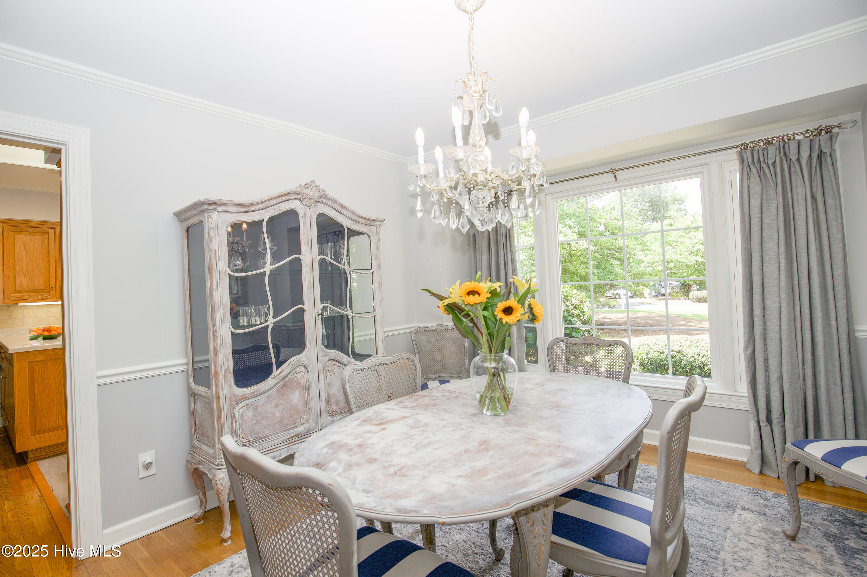 7 Saddle Place Property Photo 5