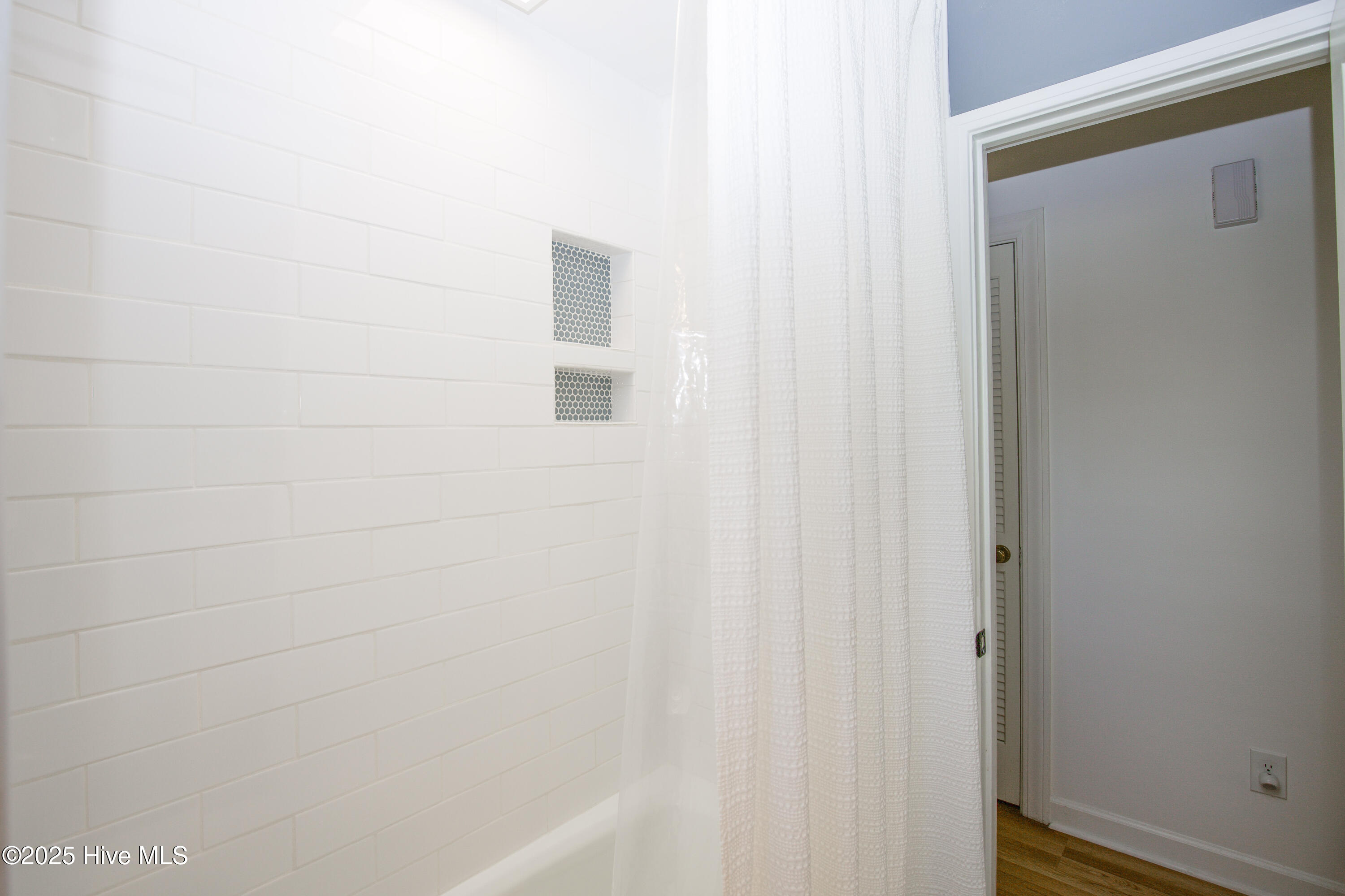 7 Saddle Place Property Photo 40
