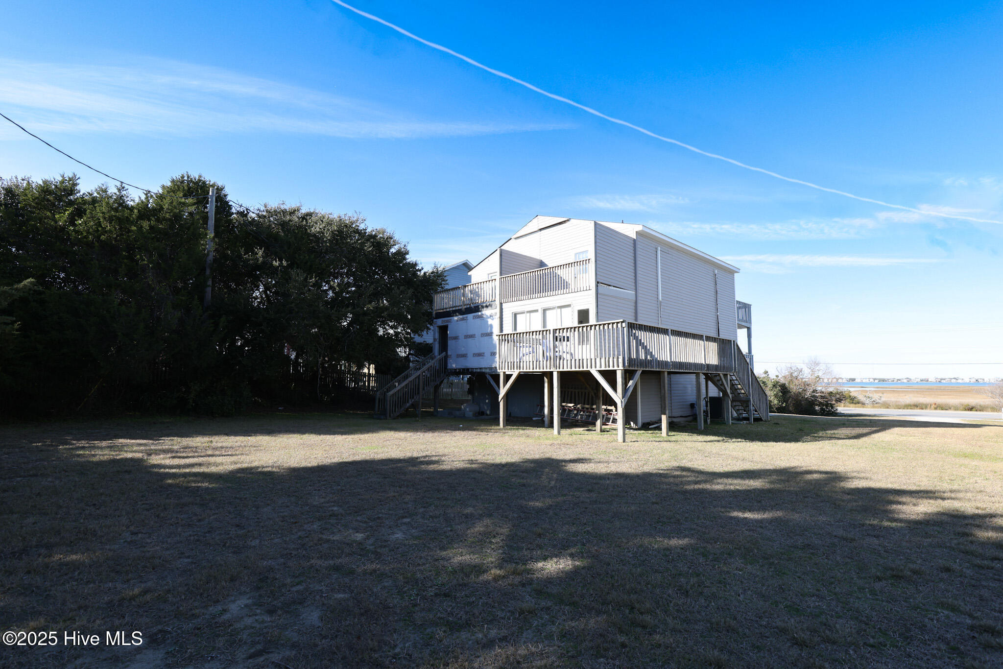 1116 E Ft Macon Road Property Photo 9