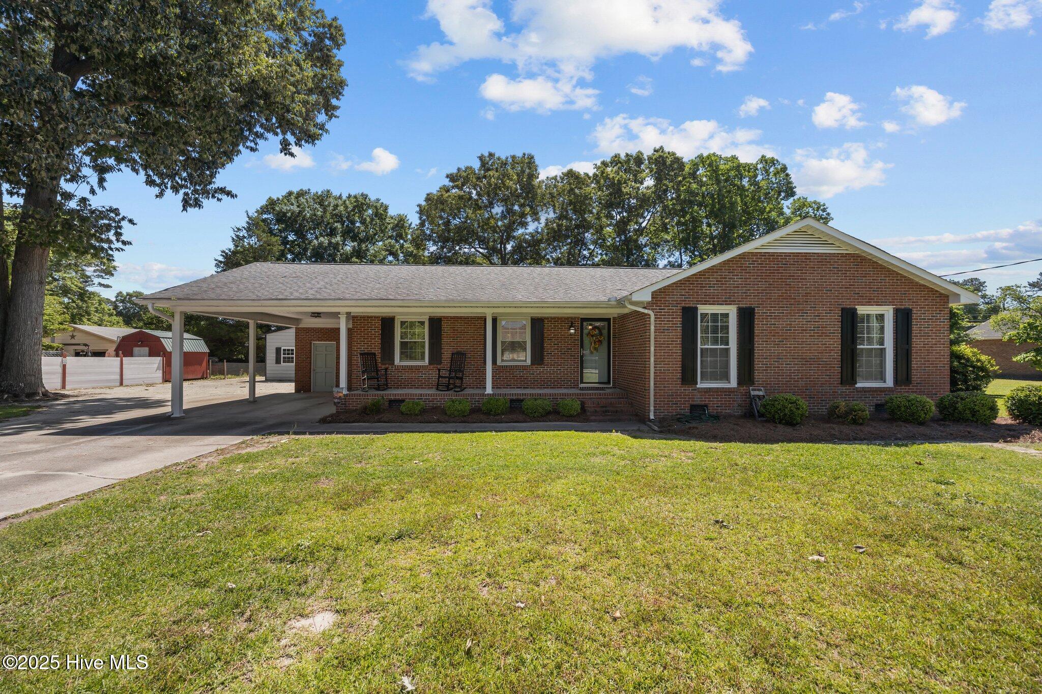 5137 Carr Property Photo 1