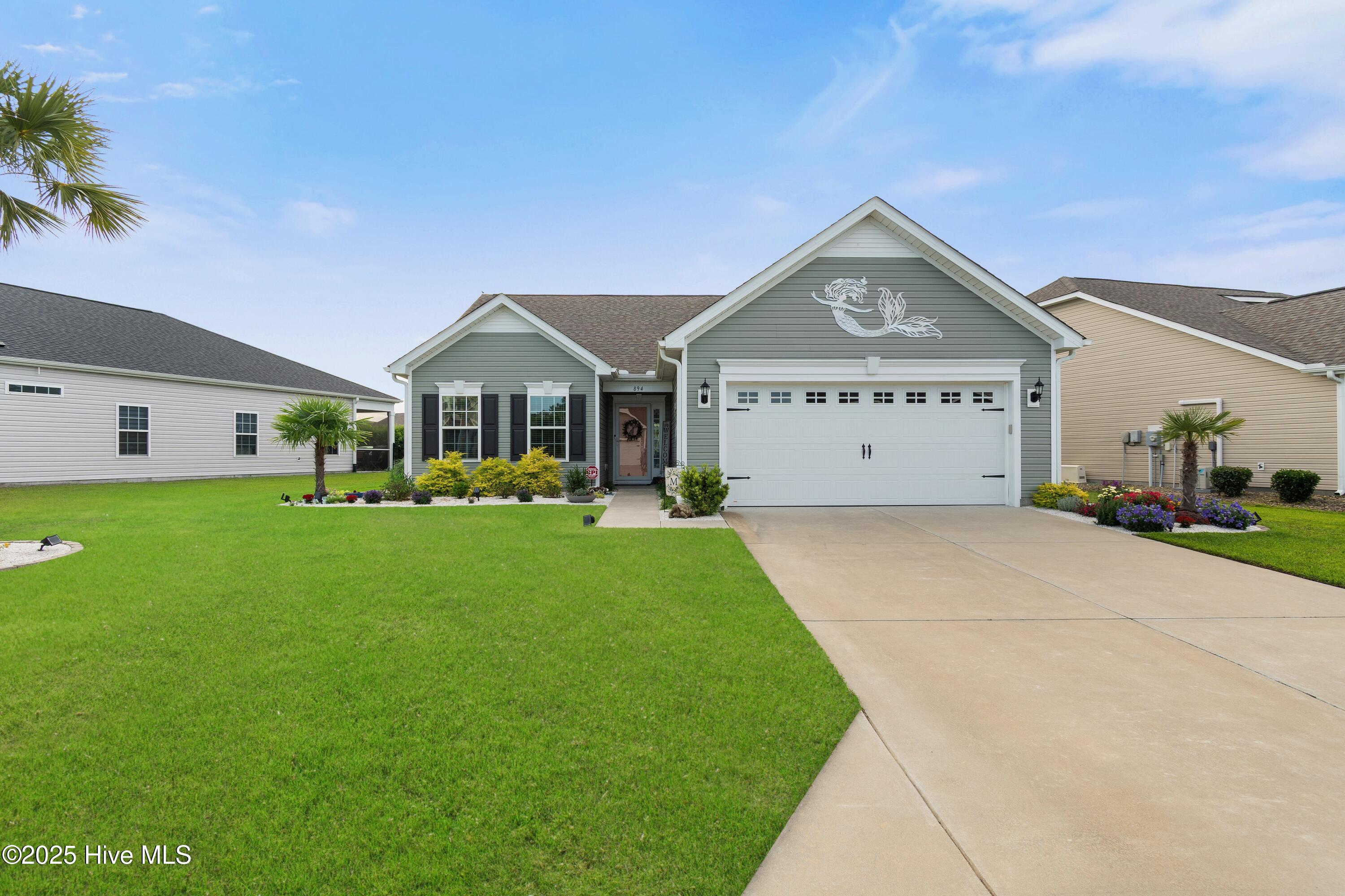 894 Teaticket Lane Property Photo 2