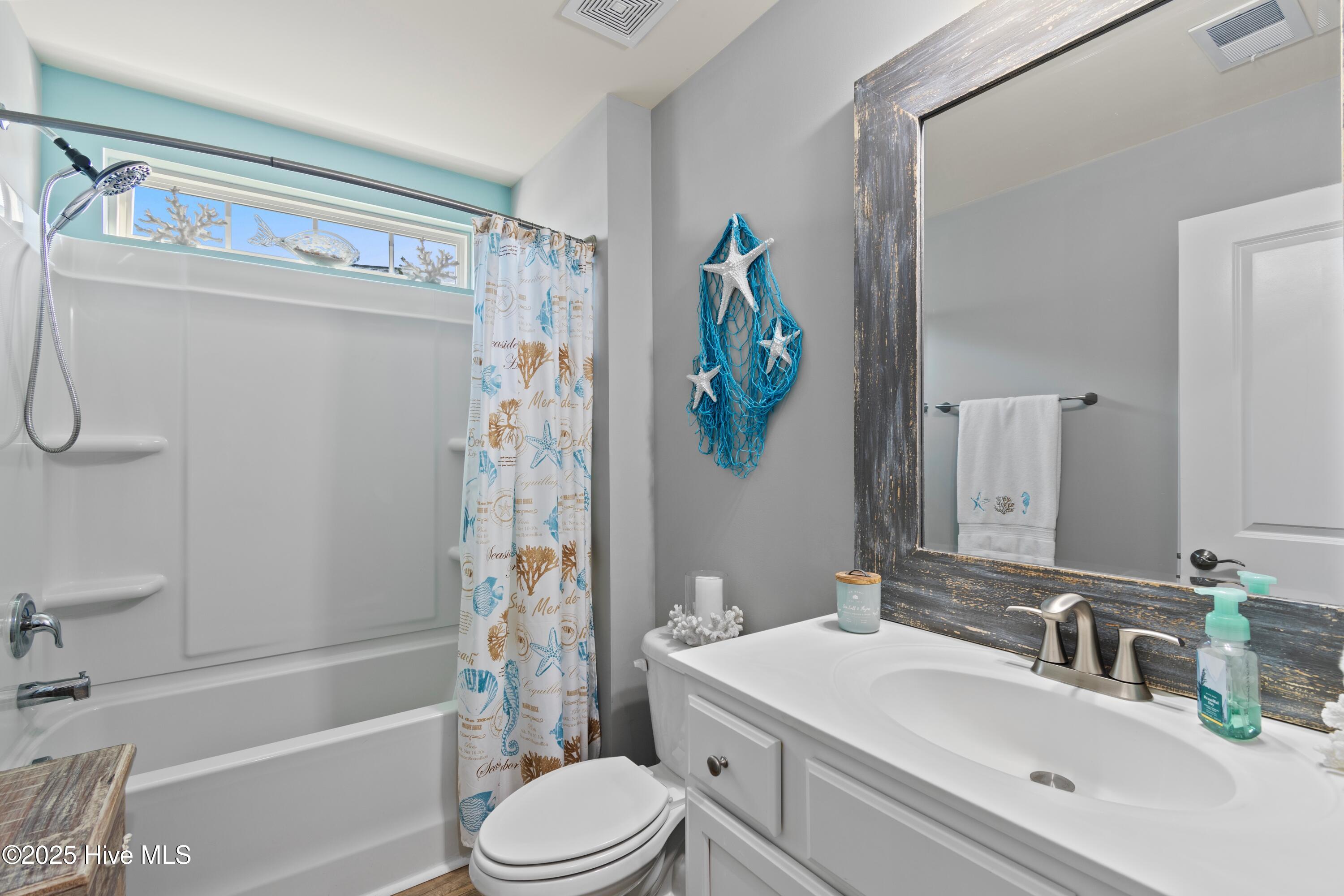 894 Teaticket Lane Property Photo 20