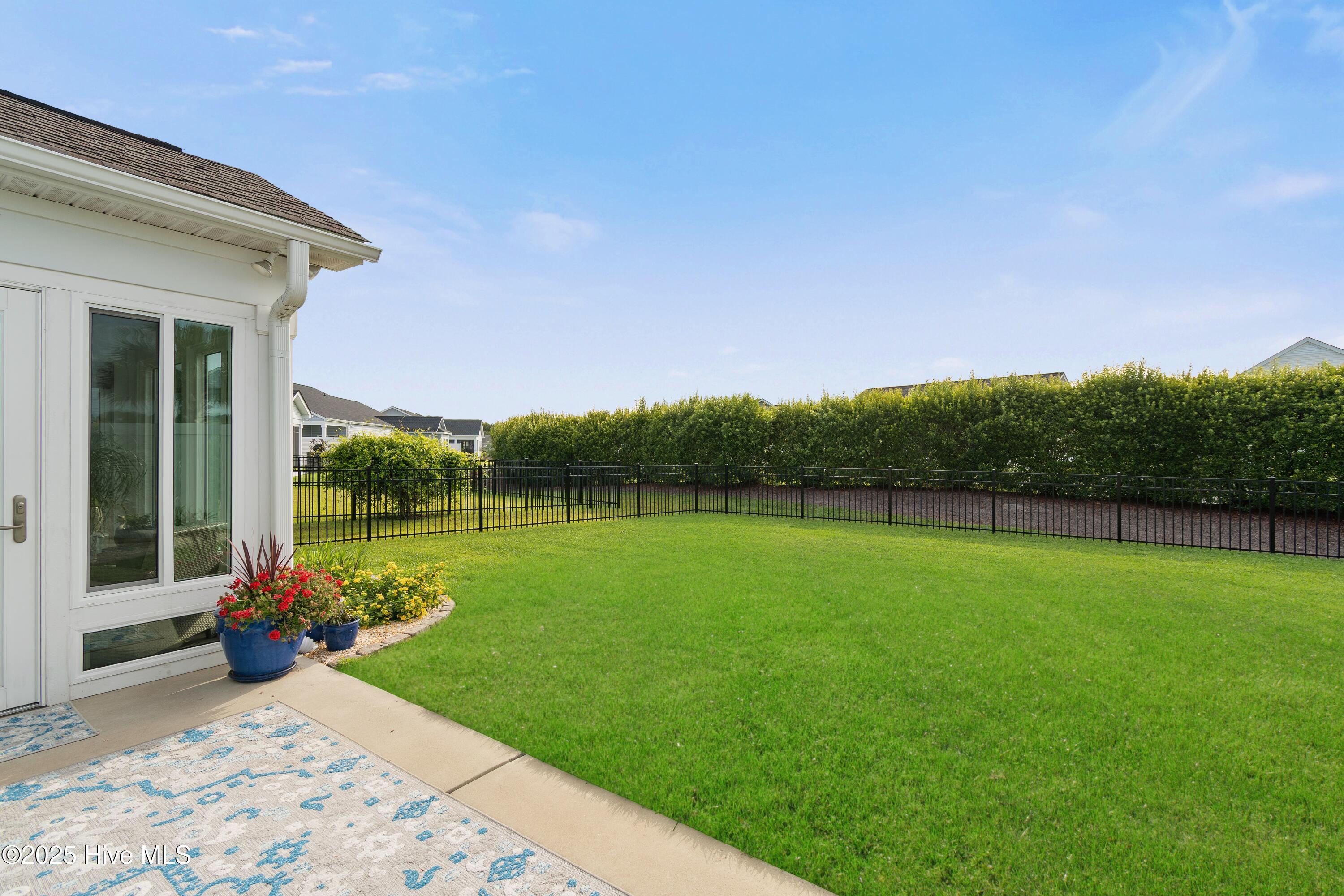 894 Teaticket Lane Property Photo 40