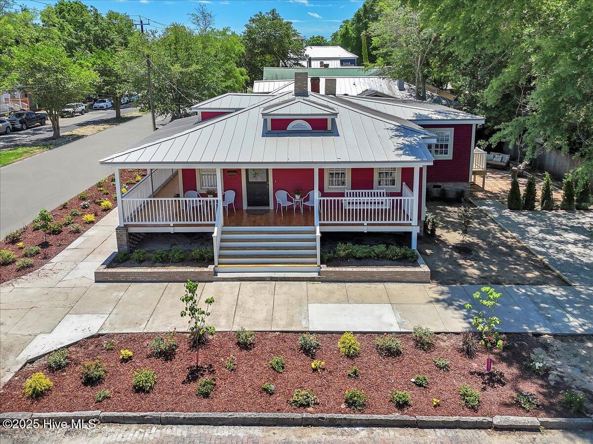 420 Church Street Property Photo 1