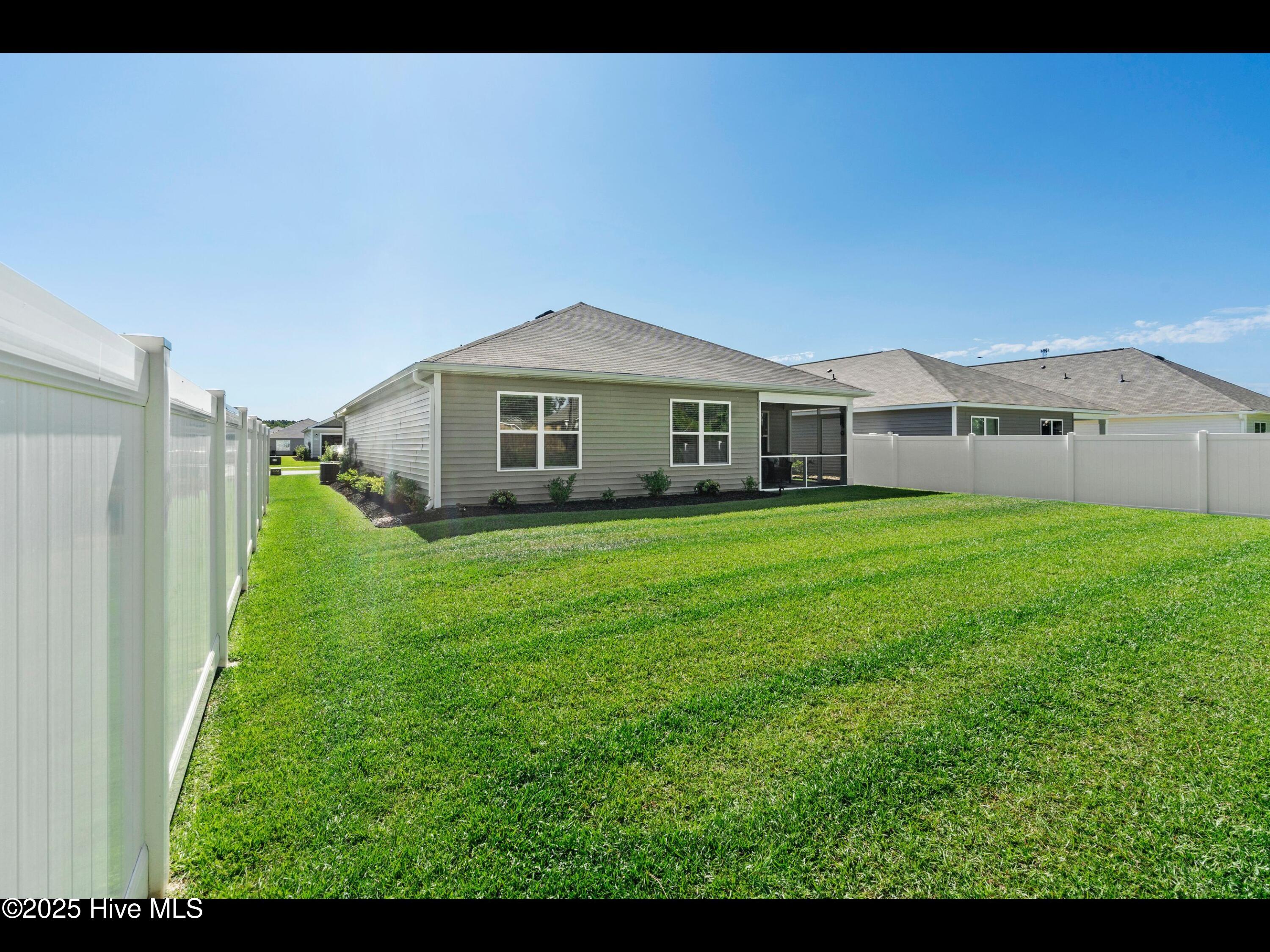 4271 Milkweed Road Property Photo 5