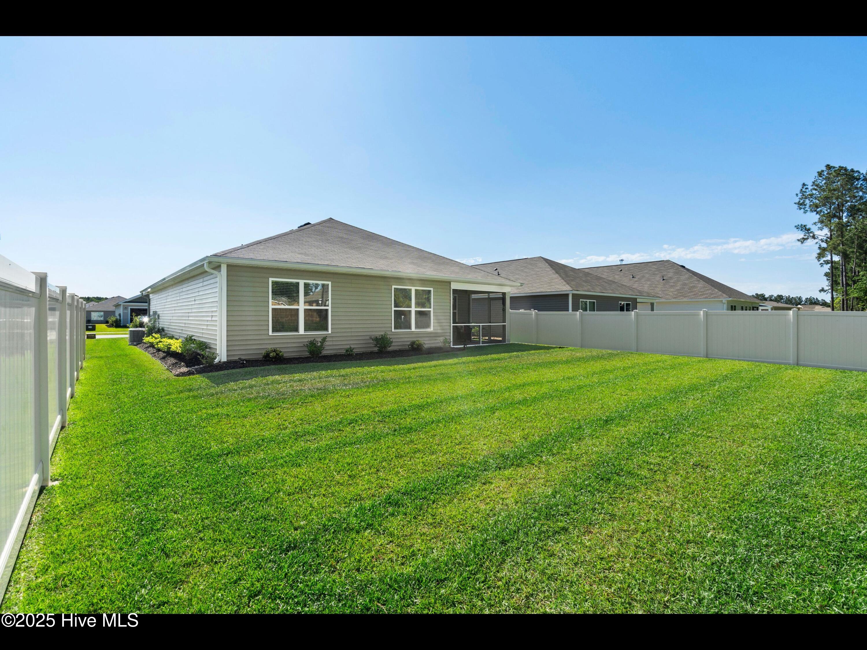 4271 Milkweed Road Property Photo 6