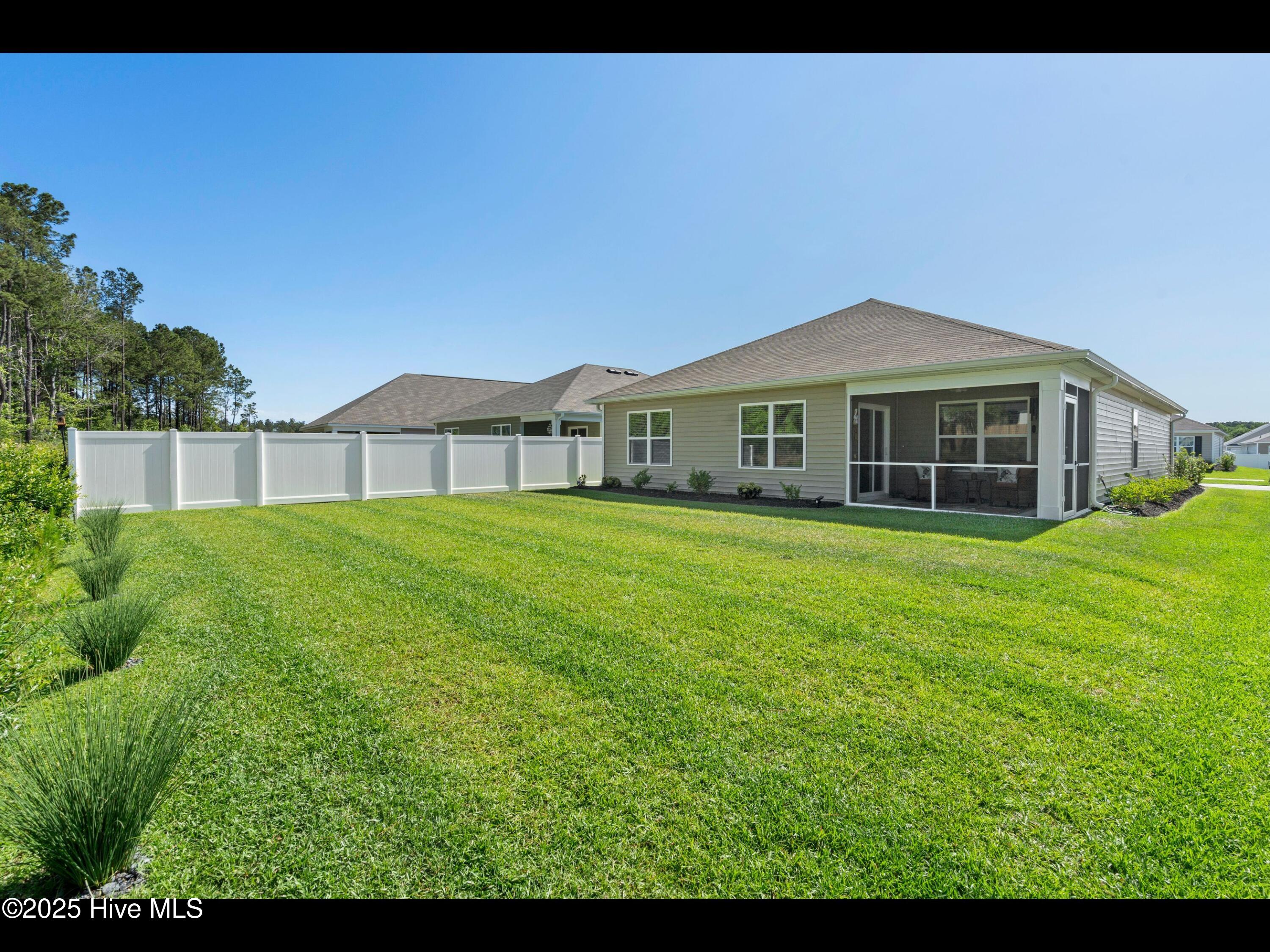 4271 Milkweed Road Property Photo 7