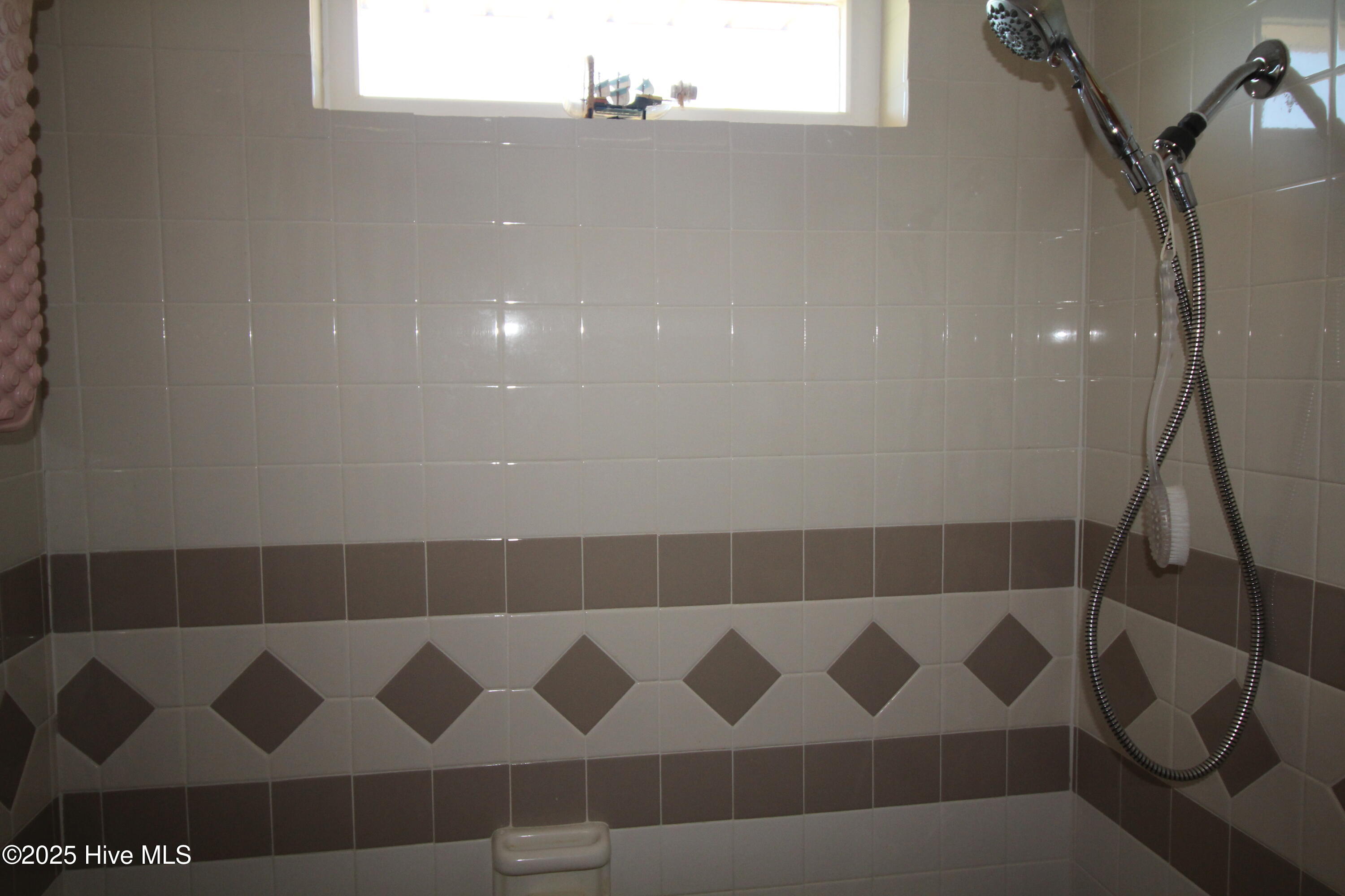 206 Stratford Road Property Photo 14