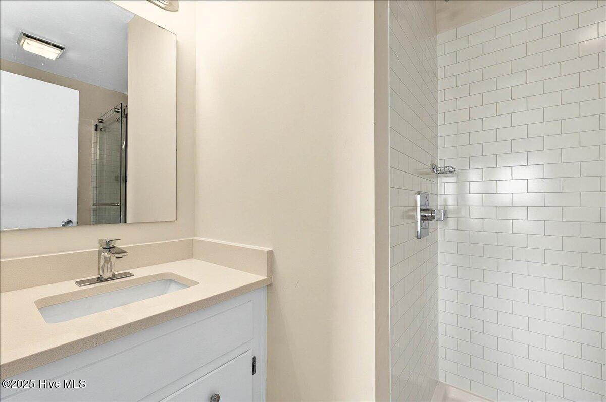 256 Brunswick Avenue A Property Photo 16