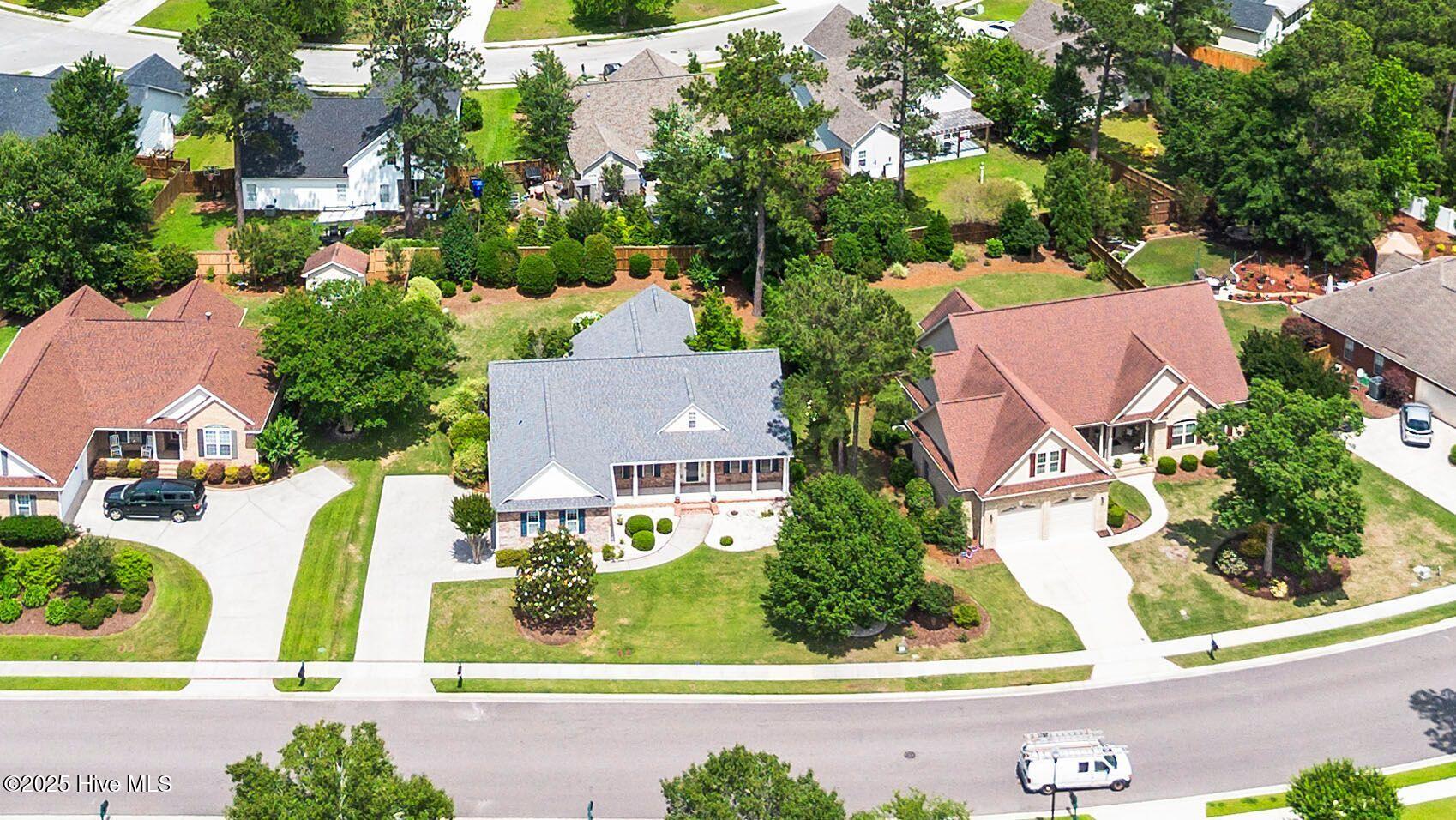 1133 Grandiflora Drive Property Photo 2