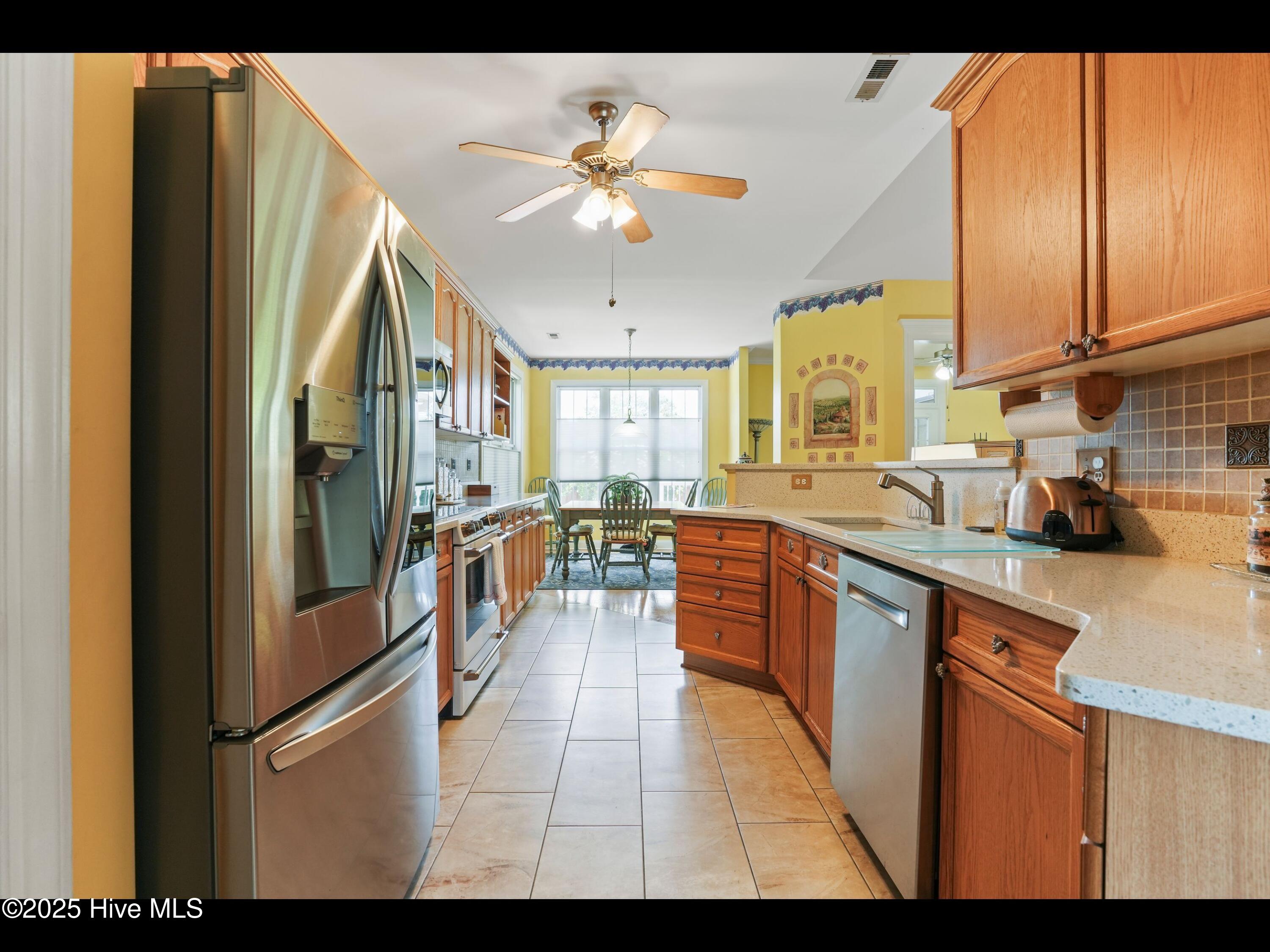 1133 Grandiflora Drive Property Photo 19