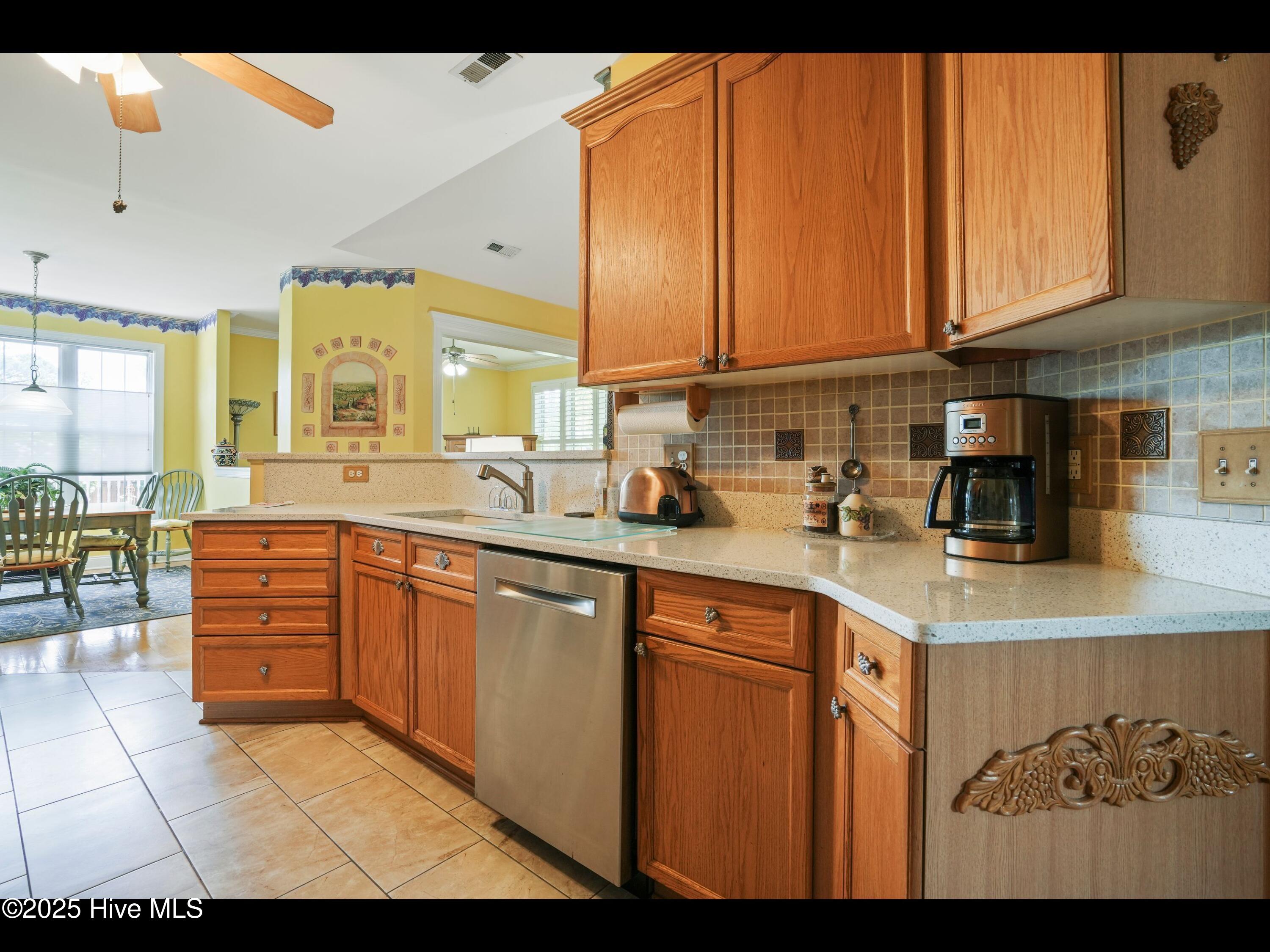 1133 Grandiflora Drive Property Photo 21
