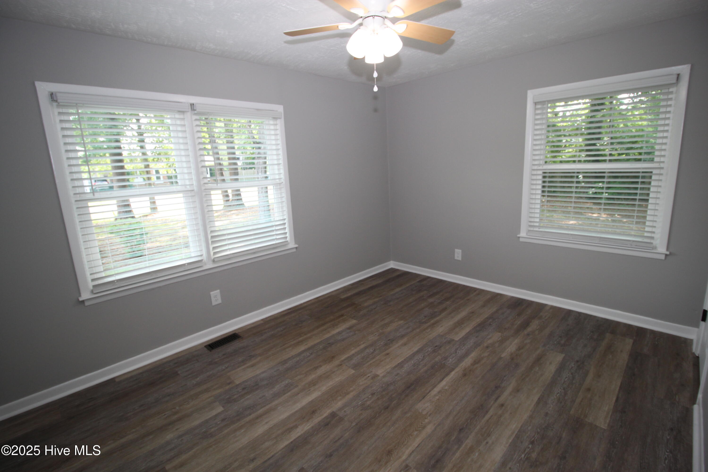 114 Pinecone Lane Property Photo 12