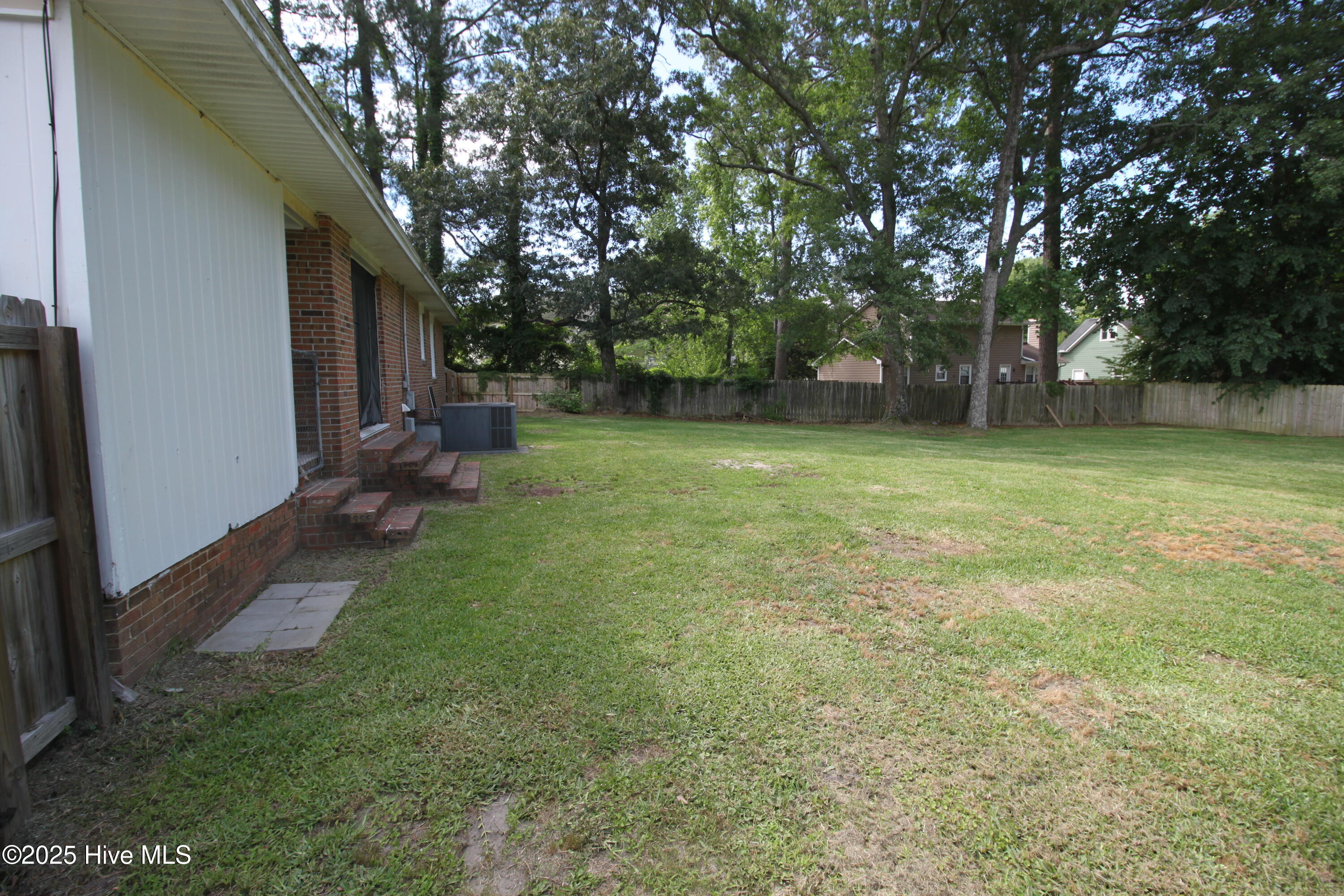 114 Pinecone Lane Property Photo 18