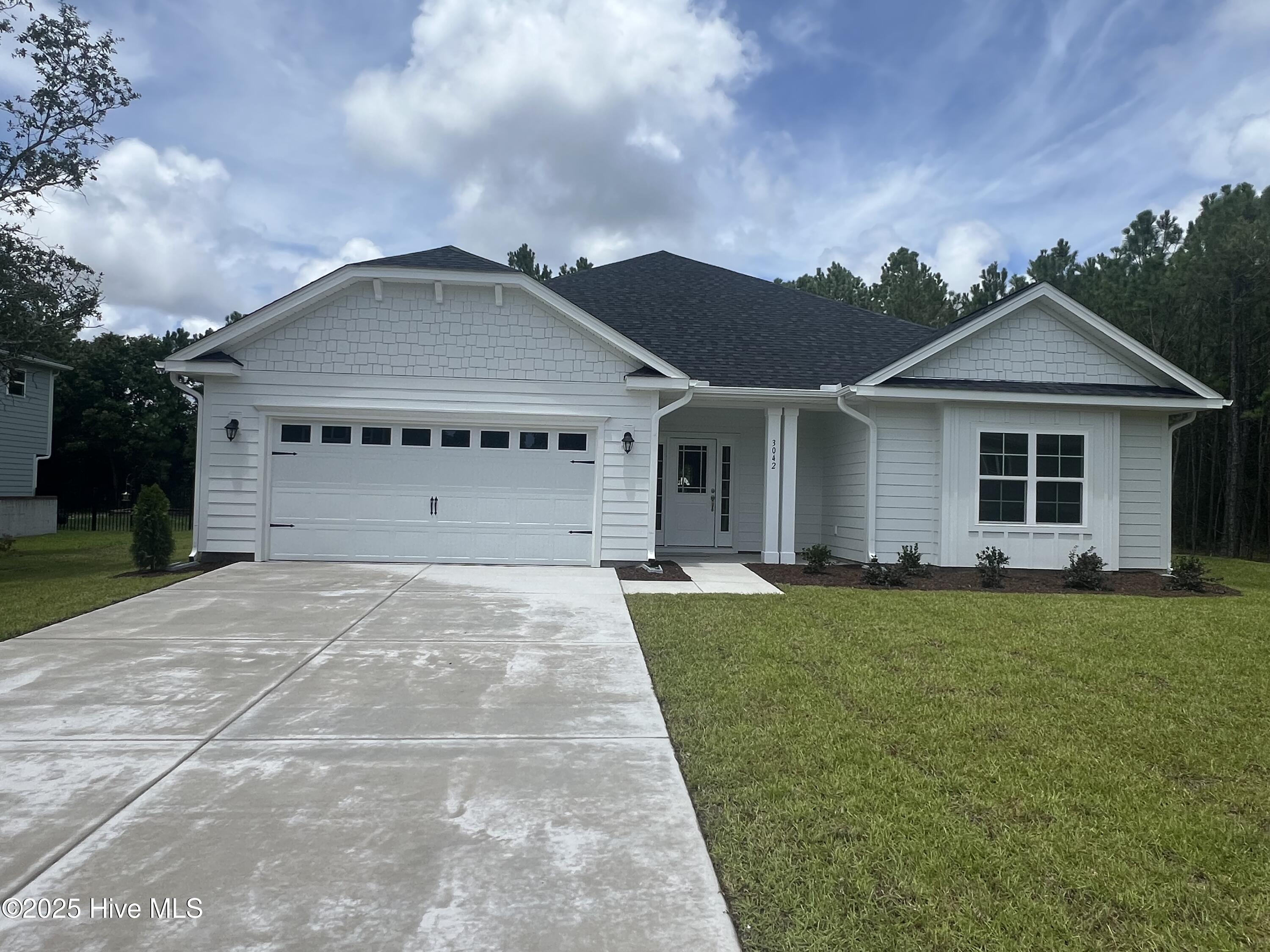 3042 Boverie Street Property Photo 1